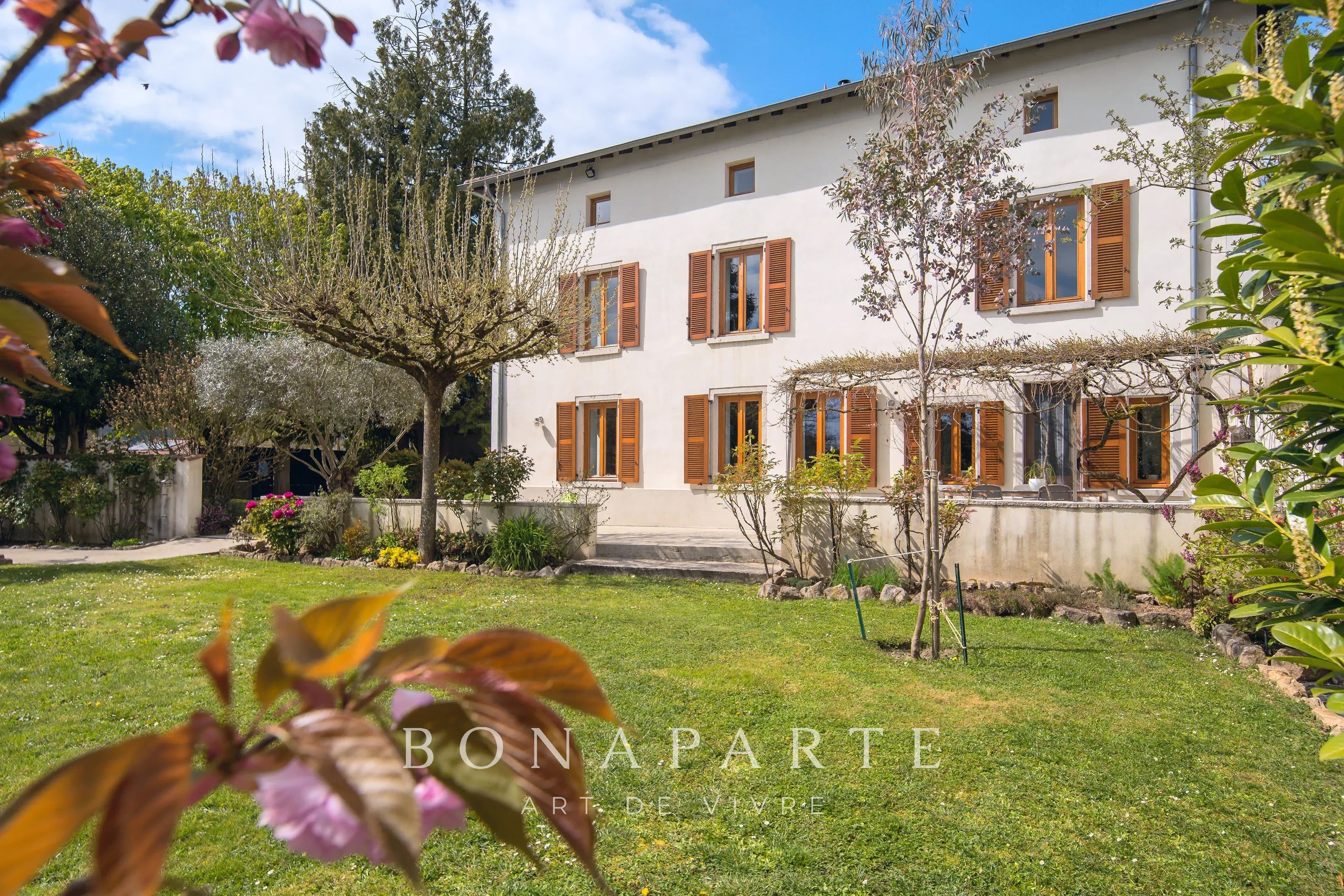 MAISON D’EXCEPTION À 3KM DE MEXIMIEUX - Photo 1