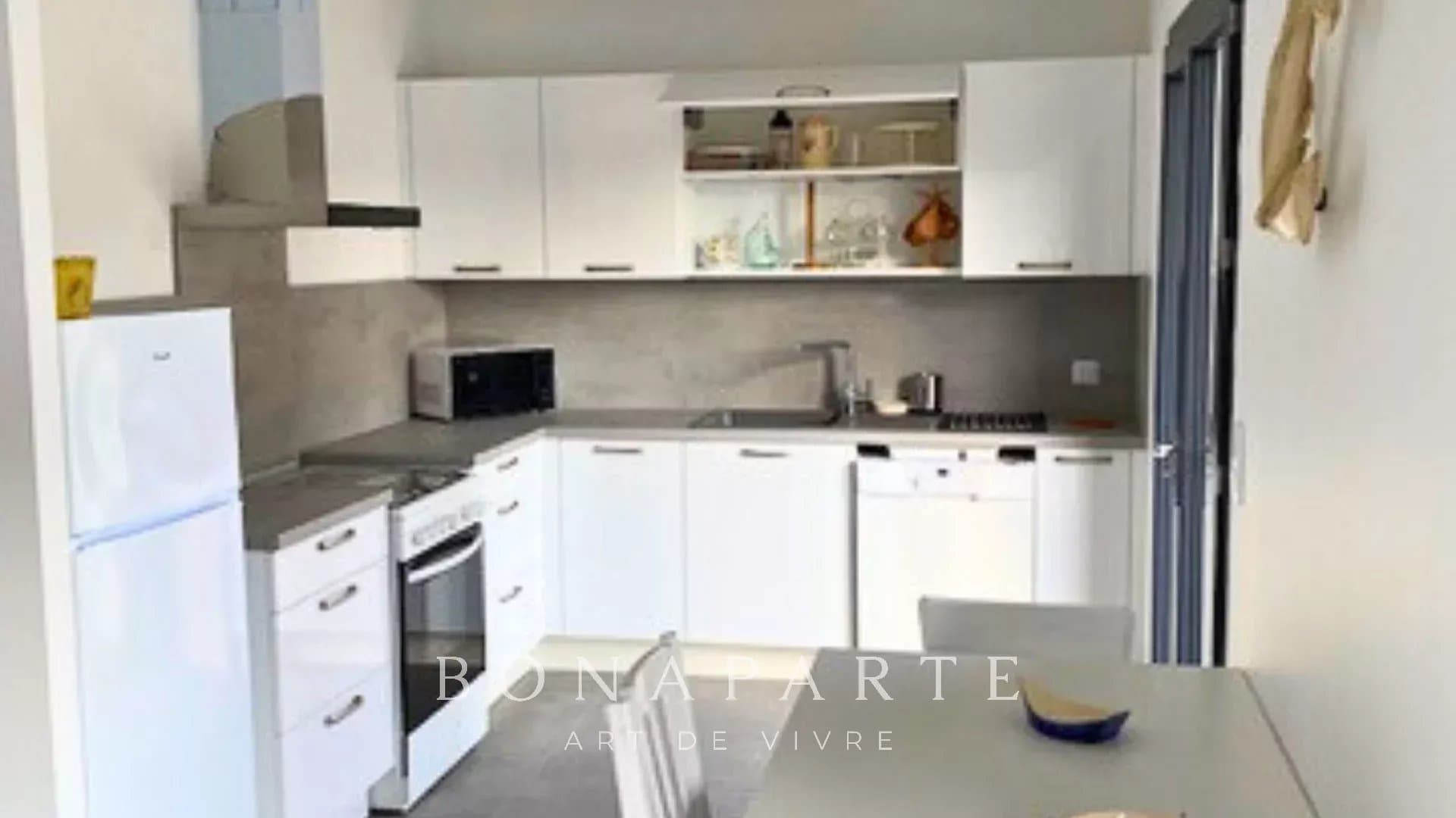 AGDE - À 800 m de la mer, une adresse confidentielle au cœur du Grau d'Agde - Photo 6