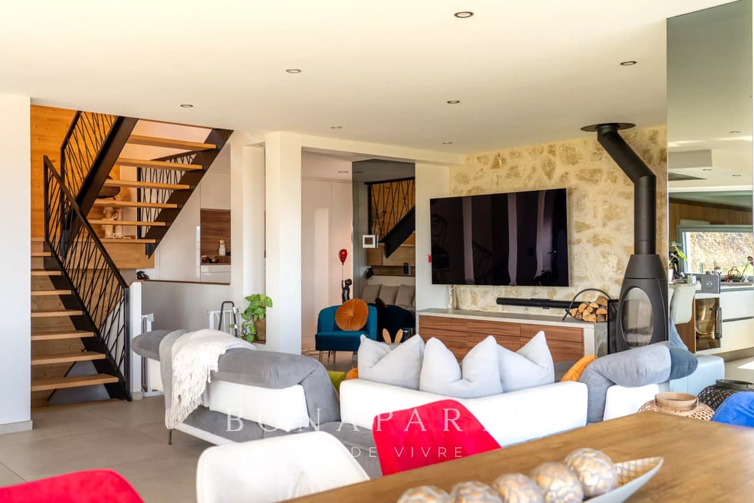 THOIRY - PROPRIETE CONTEMPORAINE - VUE SUR LES ALPES - Photo 5