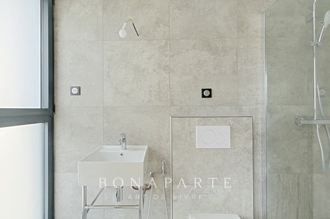 Antony centre – Maison récente de 230 m² avec ascenseur, piscine 8x4 et dépendances sur terrain de 1 150 m² - Photo 12