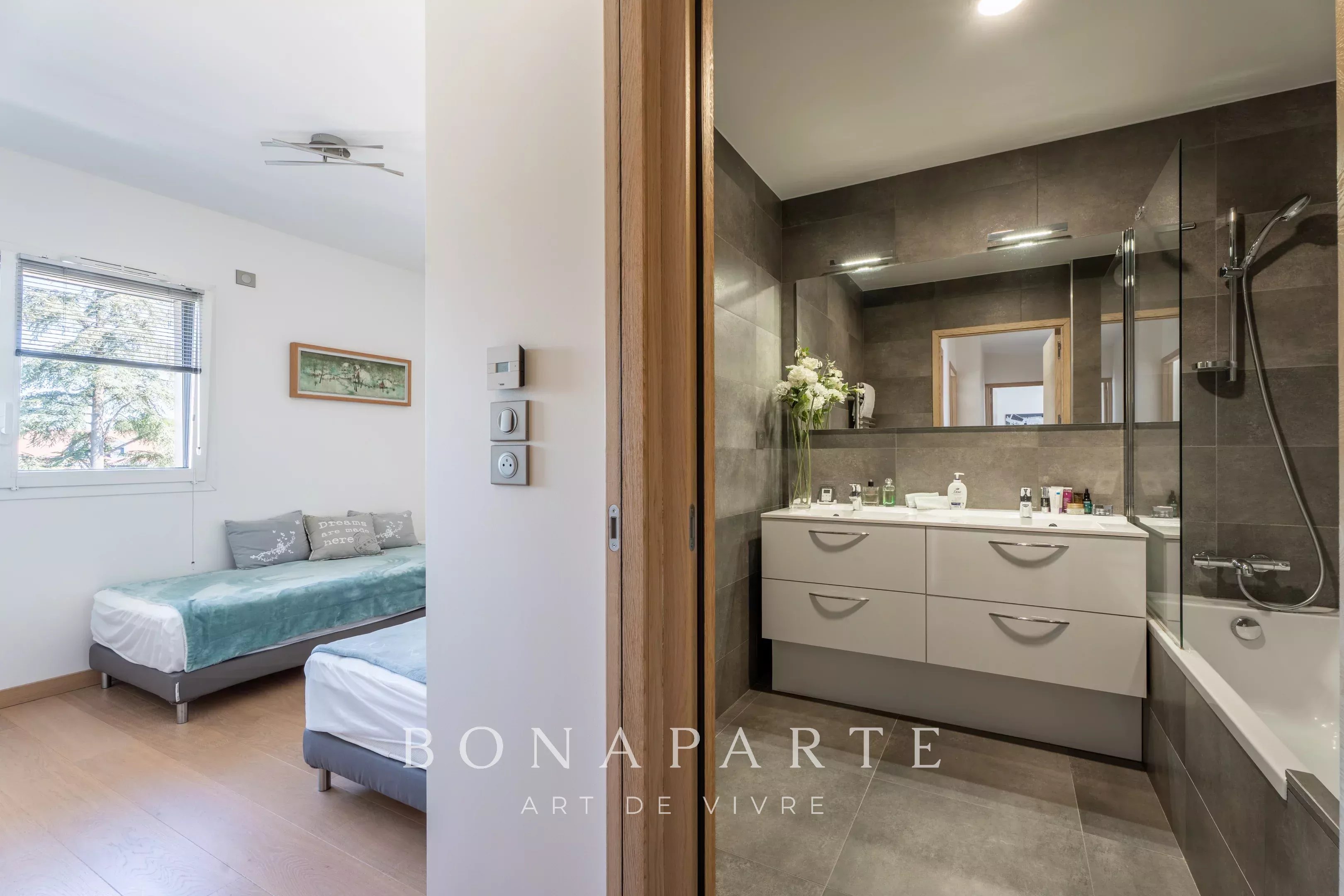 Annecy-le-Vieux - T4 dernier étage, terrasse, dans copropriété de standing, au calme absolu - Photo 9