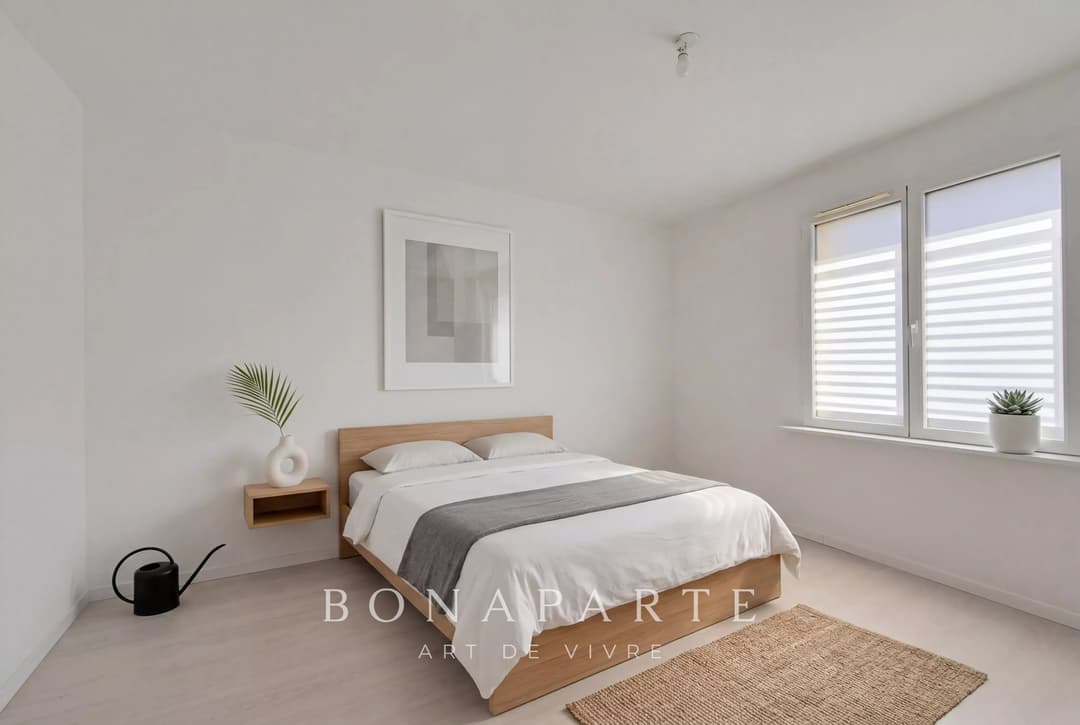 MAISONS-LAFFITTE, MAISON RECENTE À PROXIMITÉ IMMÉDIATE DU CENTRE-VILLE - Photo 11