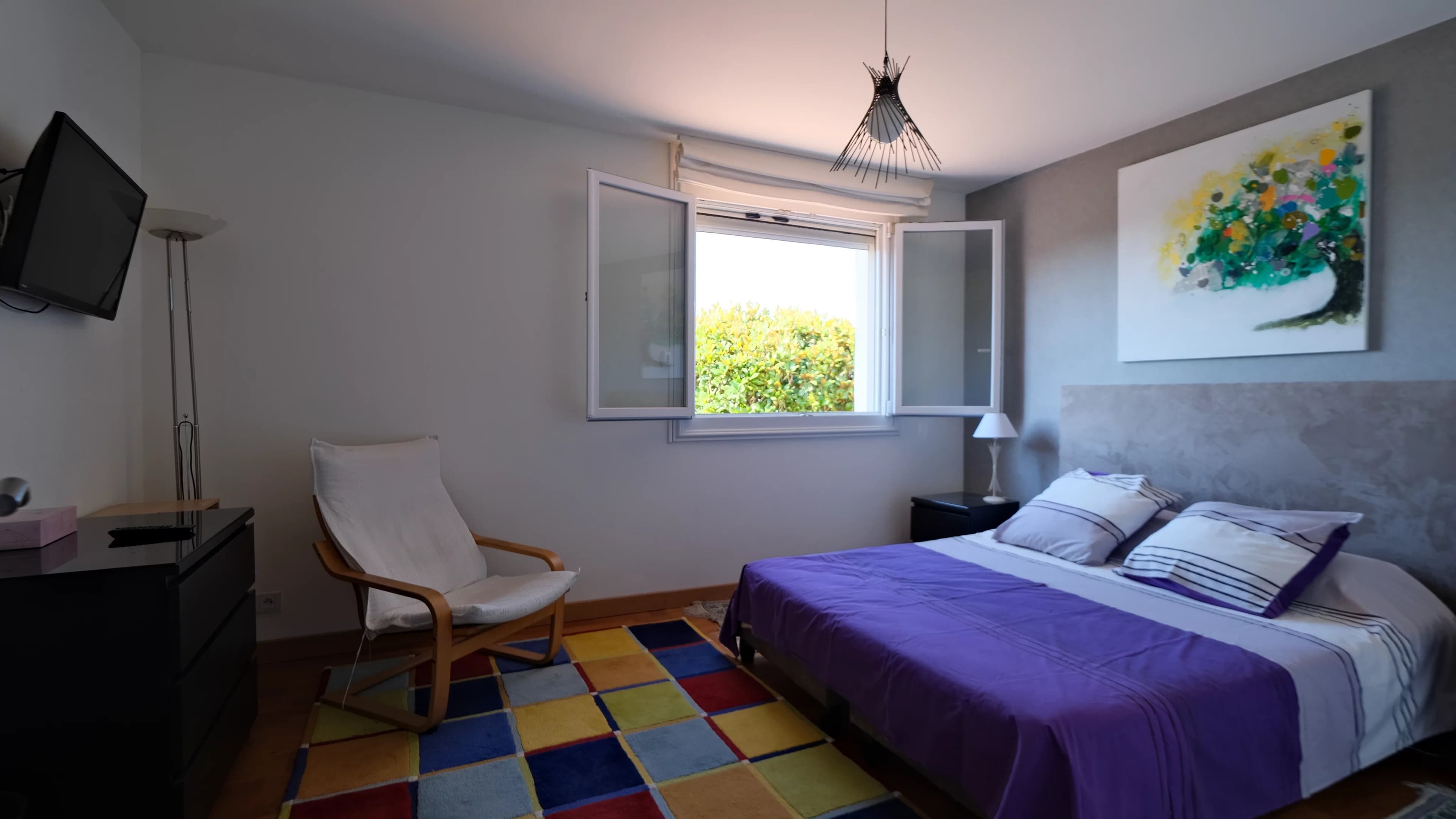 À Sauvian, maison familiale rénovée avec piscine et grand jardin paysager de 1 000 m² - Photo 9