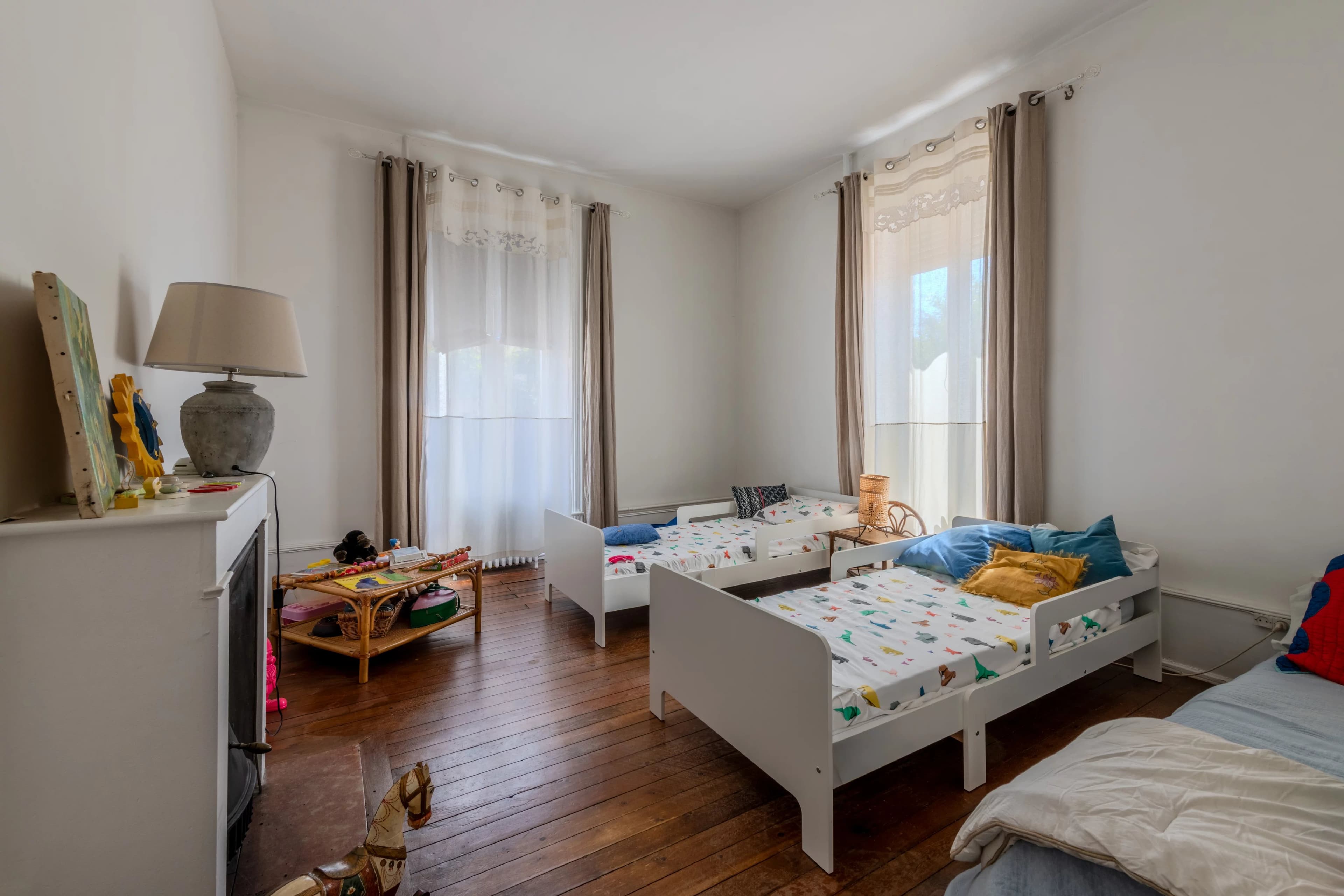 ÉLÉGANTE MAISON BOURGEOISE AU CŒUR D'UN PARC PRIVÉ EN HYPERCENTRE DE ROANNE - Photo 14