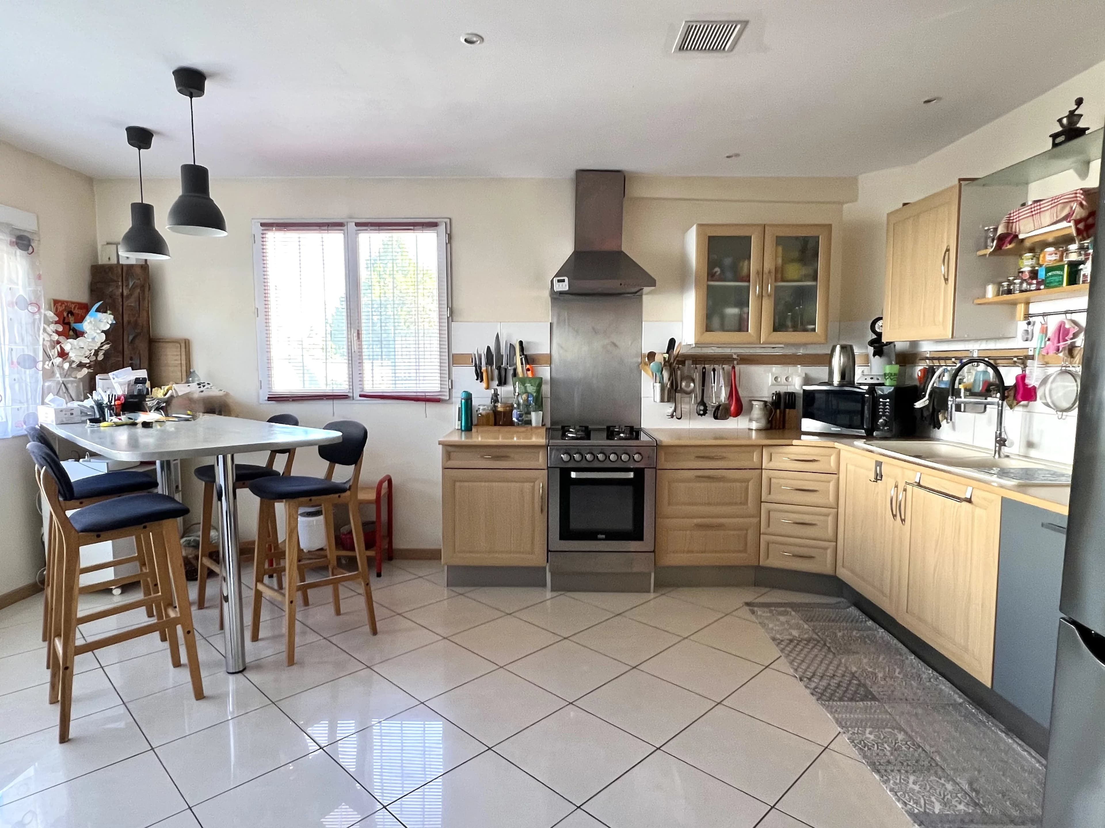 HAUT DE BILLÈRE - MAISON FAMILIALE DE 4 CHAMBRES AVEC JARDIN - Photo 4