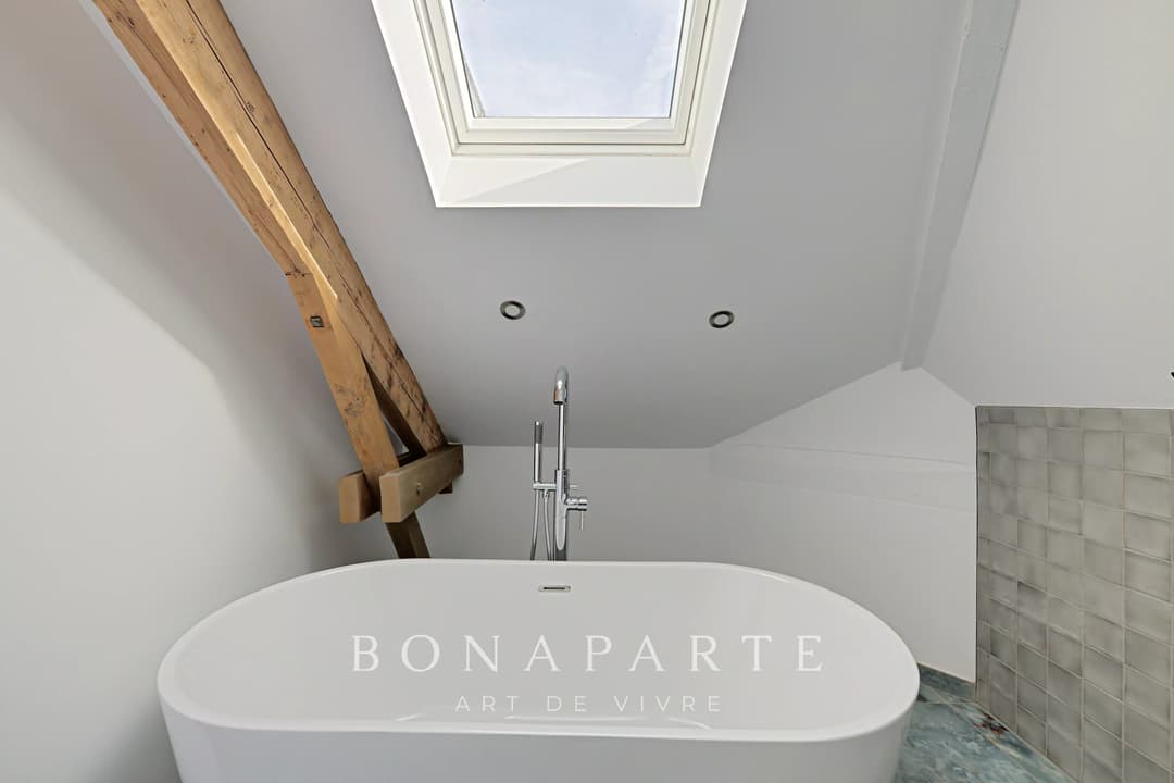 Antony centre – Maison récente de 230 m² avec ascenseur, piscine 8x4 et dépendances sur terrain de 1 150 m² - Photo 20