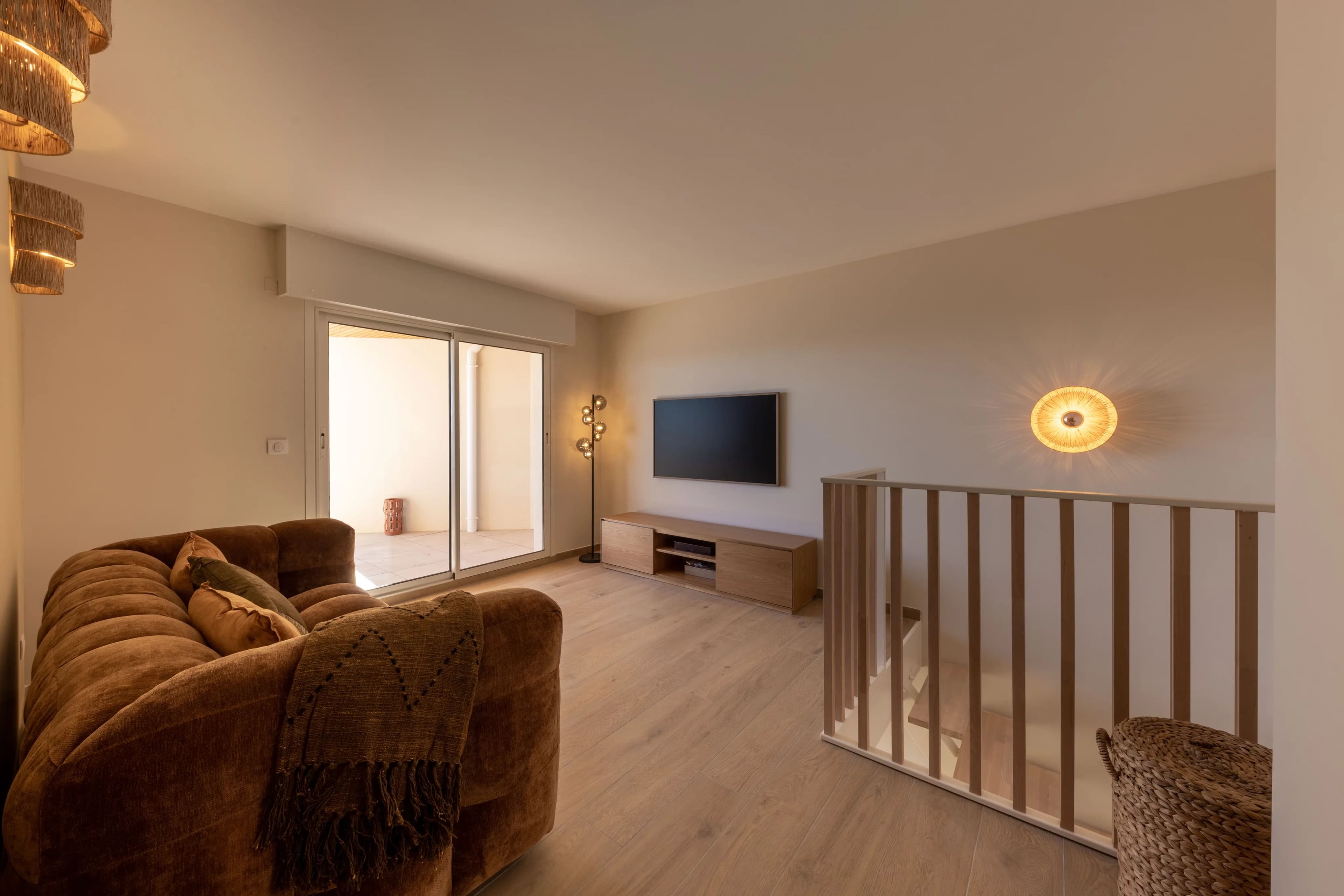 VUE MER PANORAMIQUE : Duplex d’exception de 60 m² pieds dans l’eau avec jardin privatif de 36 m² - Photo 9