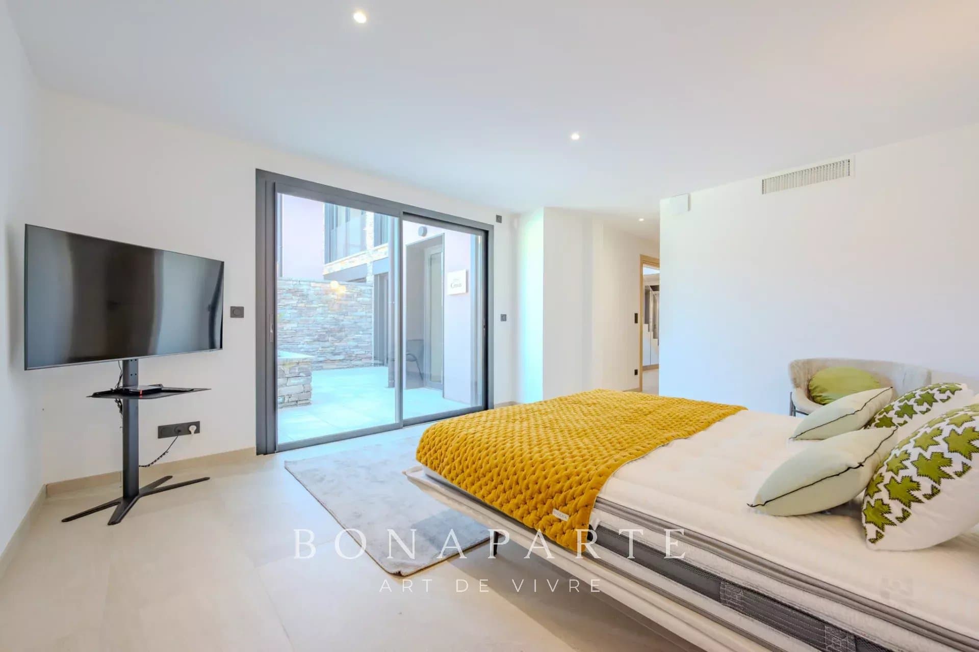 SAINT-TROPEZ GASSIN Exclusivité : Superbe villa-appartement en duplex avec vue mer exceptionnelle - Photo 28