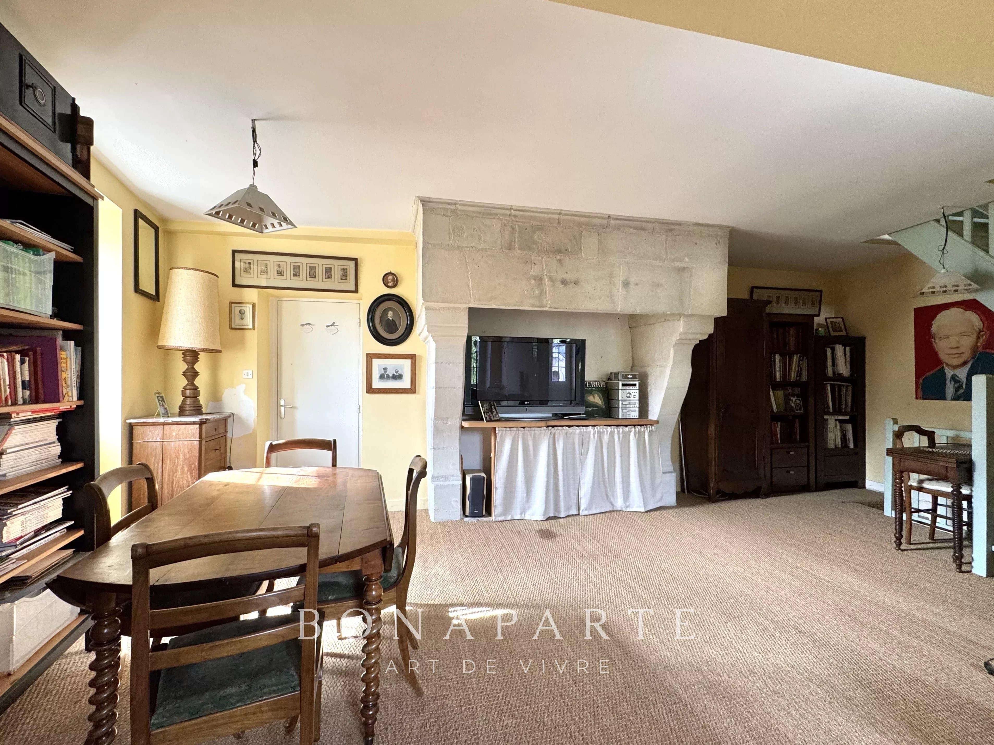 SAUMUR - ENSEMBLE IMMOBILIER DE CARACTÈRE – 2 MAISONS – 250 M² - Photo 13