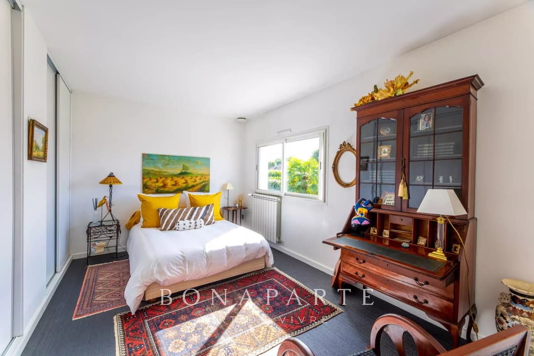 Haut d’Idron – Maison d’architecte, lumière & lignes pures - Photo 15