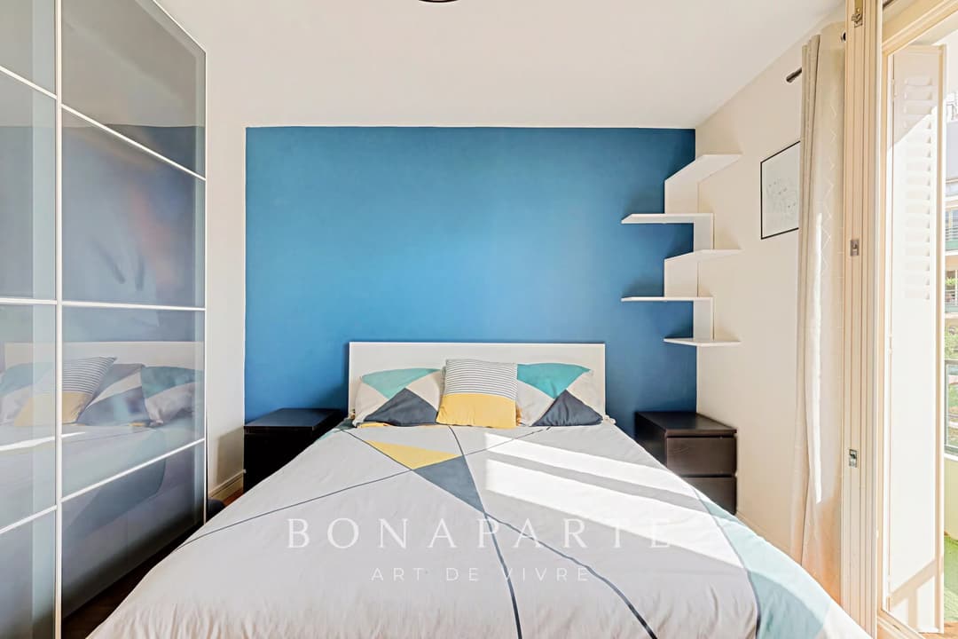 Trois pièces traversant avec balcons - Photo 14