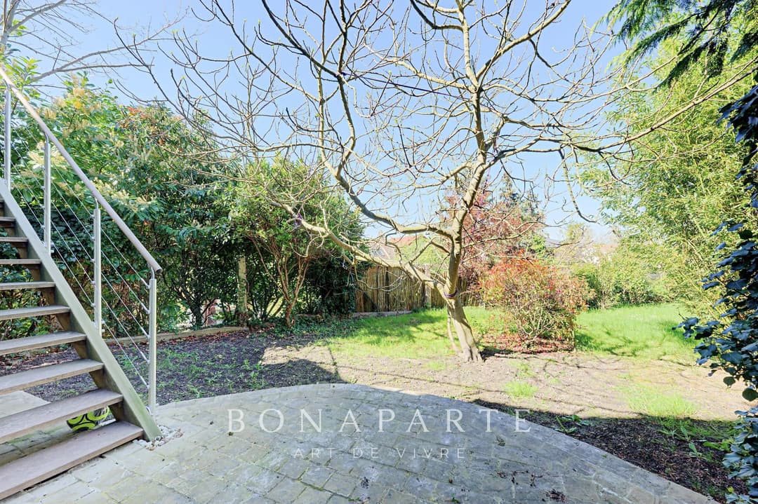 Maison familiale avec vue Tour Eiffel - Photo 22