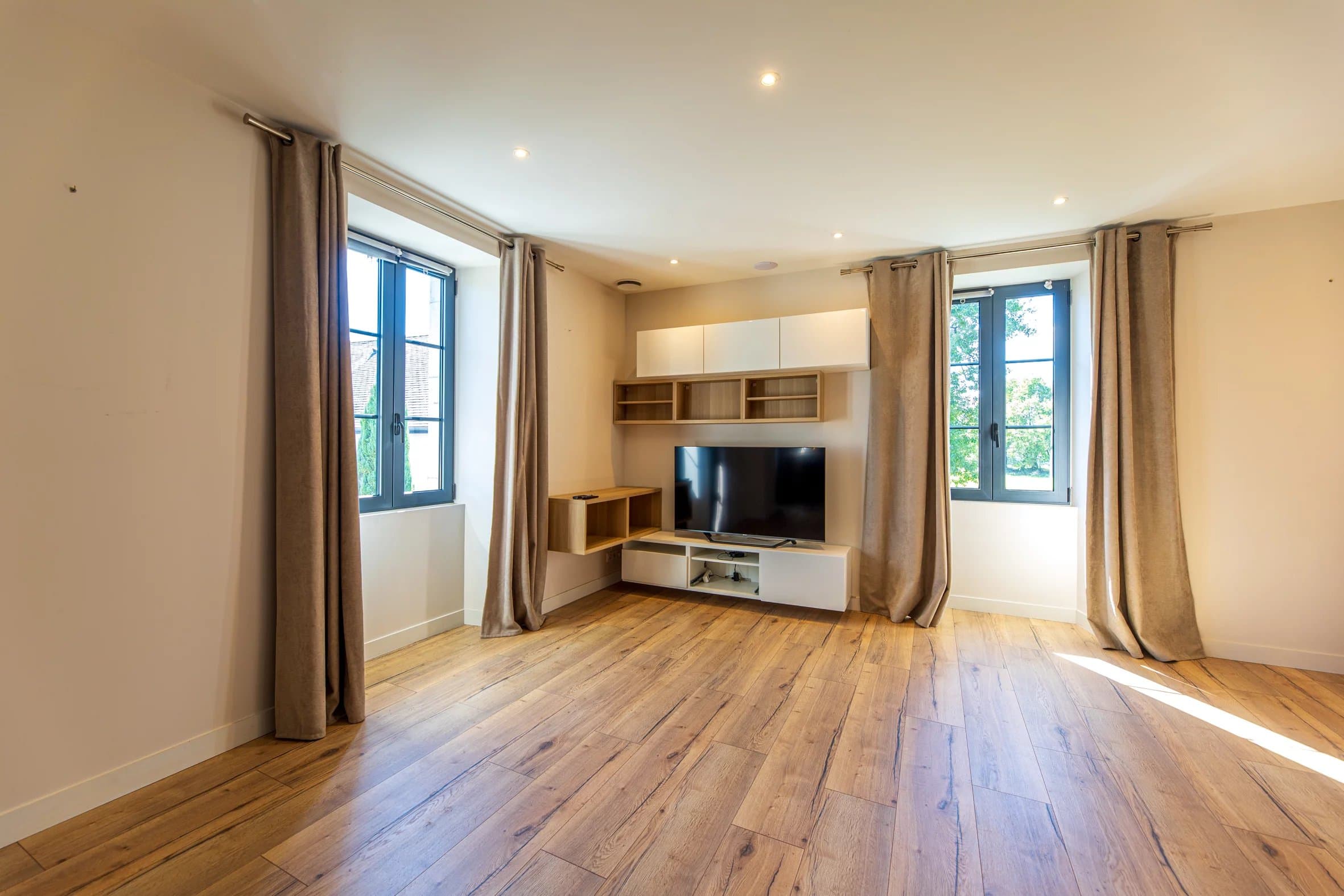 PAU Ensemble immobilier XIXème rénové 2 bâtisses, restaurant, séminaires & habitation - Photo 14