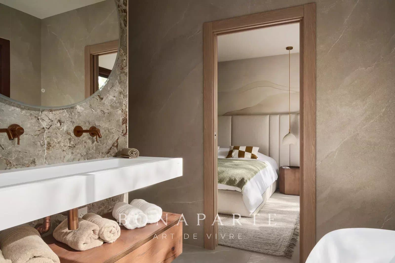 TERRE BLANCHE – VILLA CONTEMPORAINE NEUVE DE 238 M² - Photo 16