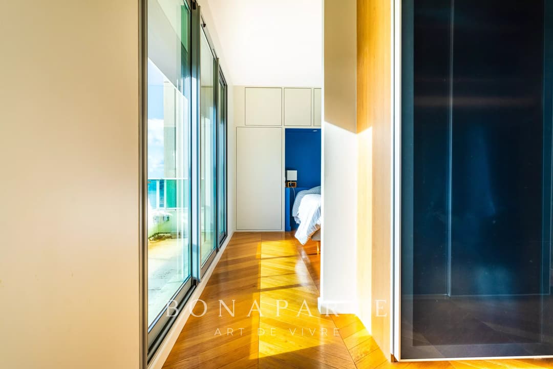 NIORT CENTRE- APPARTEMENT D'EXCEPTION - 4 CHAMBRES – DERNIER ETAGE AVEC ASCENSEUR - Photo 10