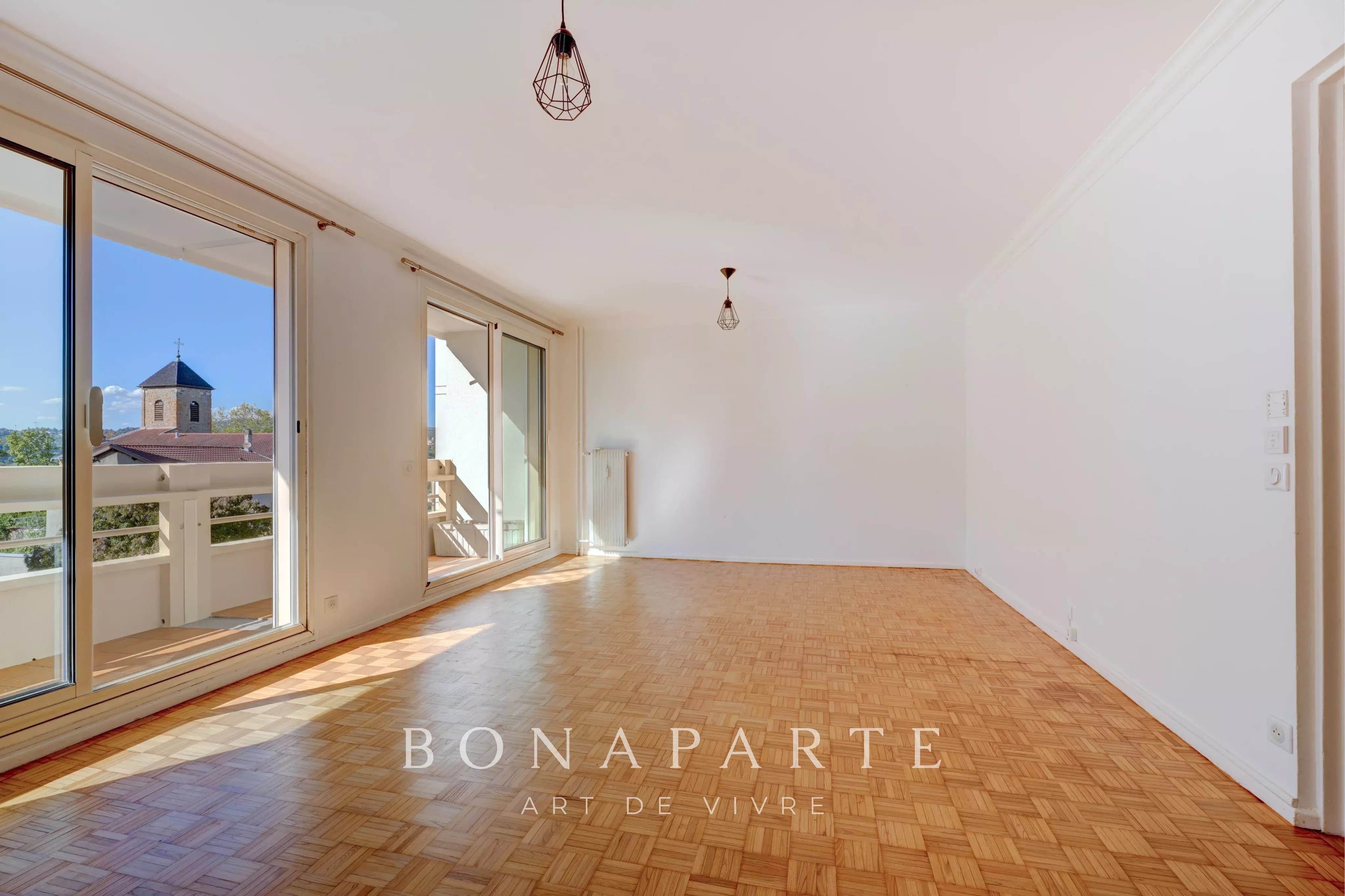 CUIRE LE HAUT / PIERRE BRUNIER - APPARTEMENT T4 / 2 CHAMBRES - AVEC RENOVATION ENERGETIQUE - Photo 3