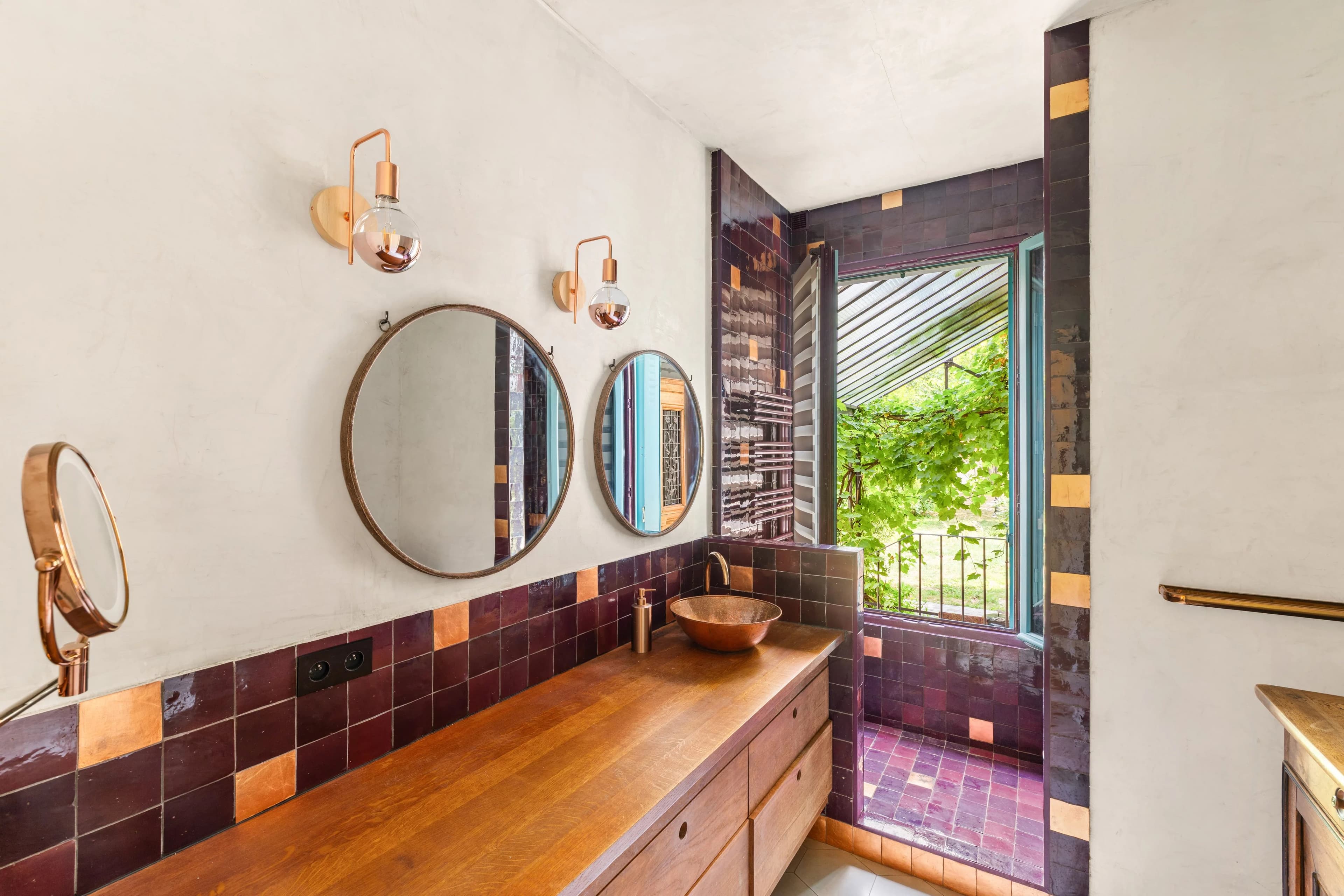 Meulière de charme familiale sur terrain constructible - Photo 10