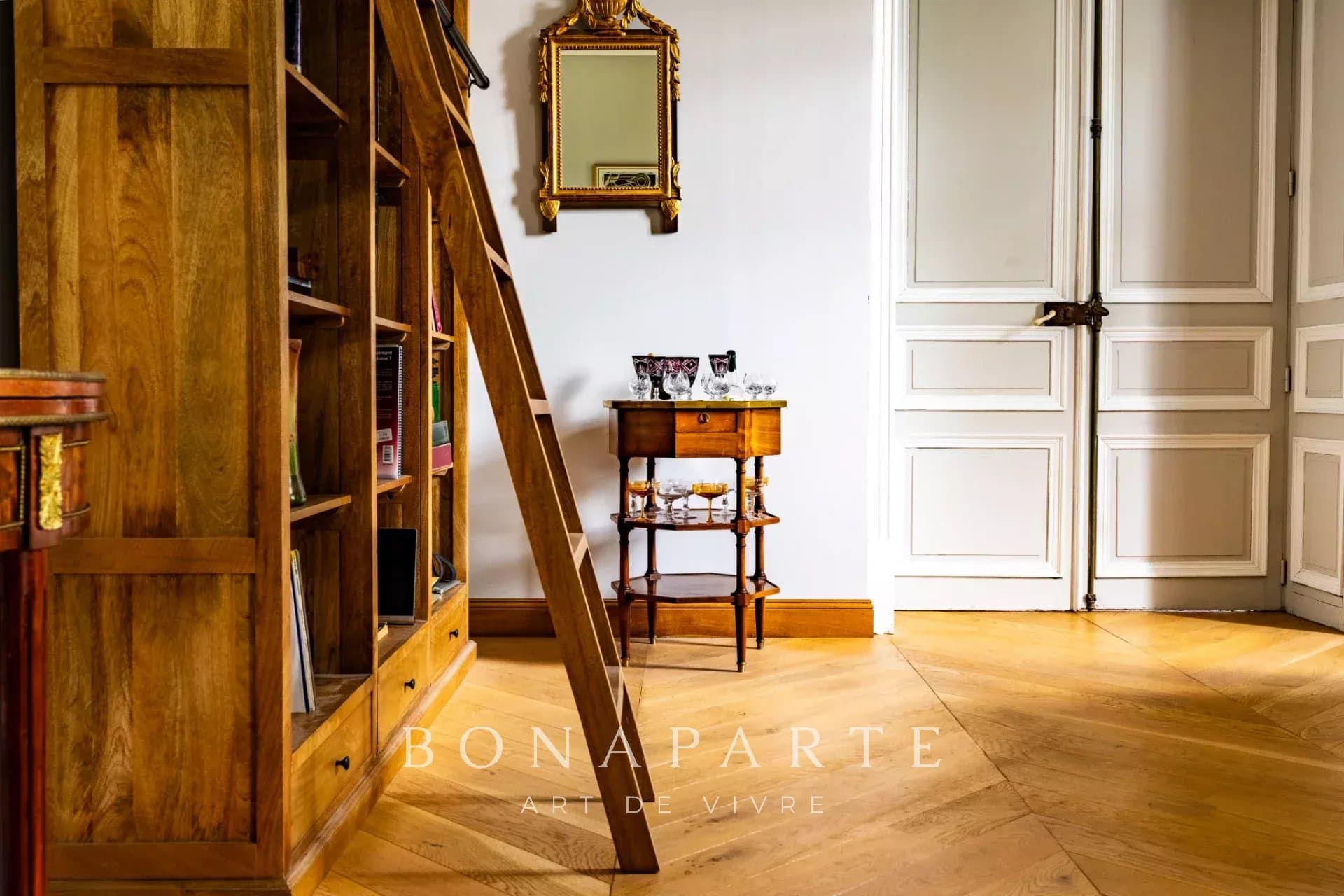 Charme et Art de Vivre à la Française : magnifique Maison de Maître en plein cœur de village - Photo 5