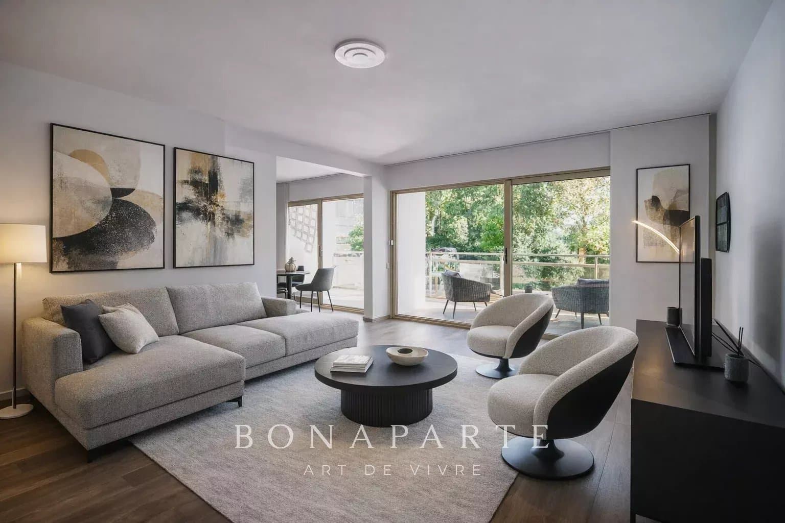 Appartement PAU rénové 127 m², terrasse Sud et ascenseur - Photo 1