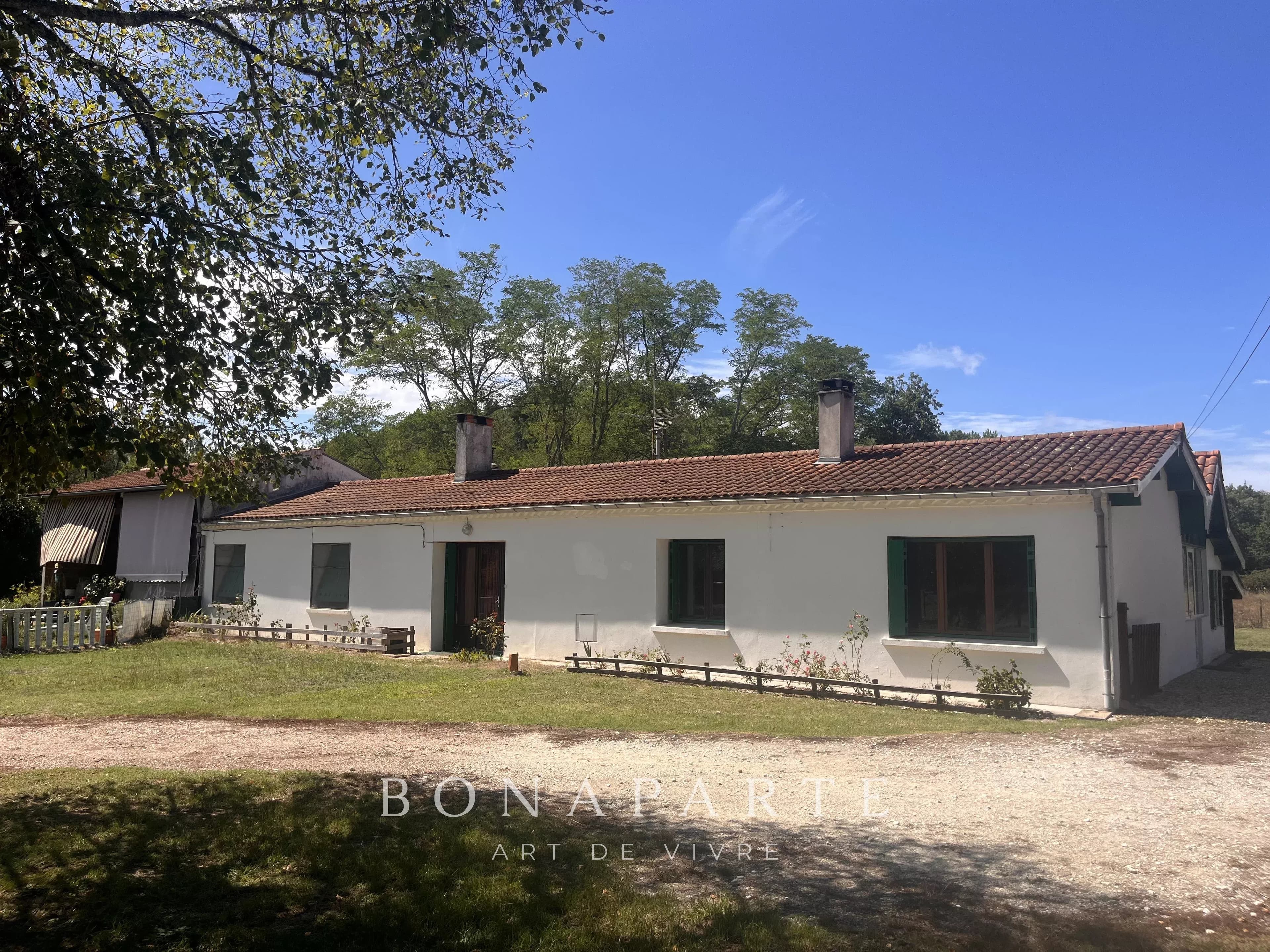 VENDAYS-MONTALIVET - LONGÈRE DE 182 m² À 10 MINUTES DES PLAGES OCÉANES - Photo 4