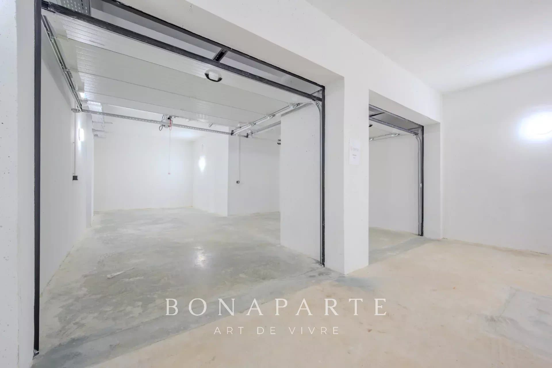 GASSIN - SAINT-TROPEZ Exclusivité : Magnifique villa-appartement en duplex avec très belle vue mer - Photo 32