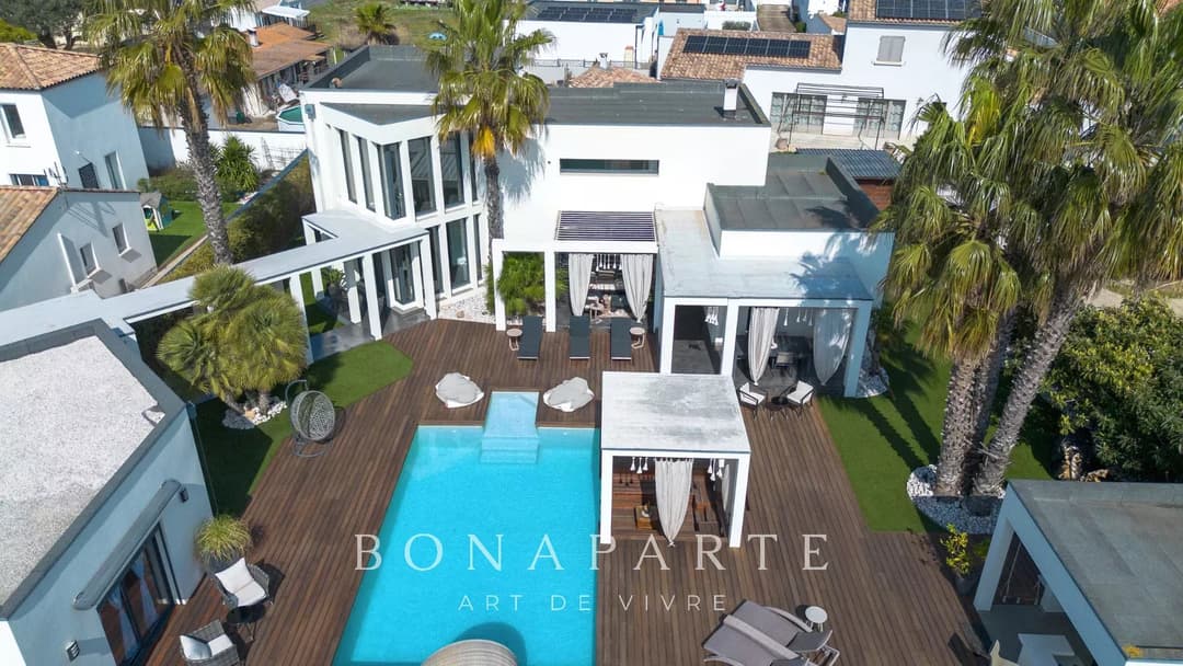 Villa contemporaine d’architecte – élégance, lumière et calme absolu - Photo 4