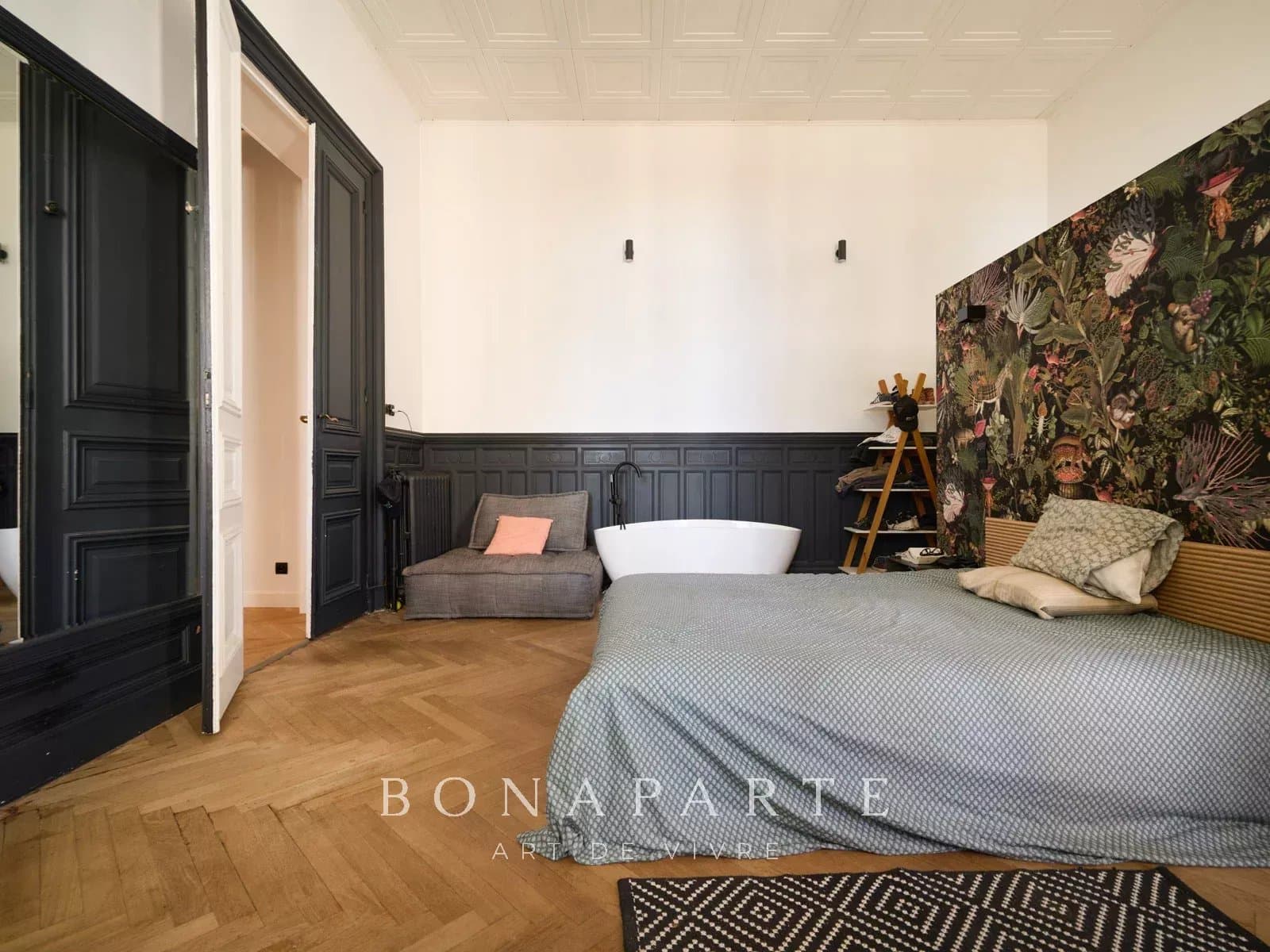 EXCLUSIVITE : VIVRE DANS UNE DEMEURE BELLE ÉPOQUE – APPARTEMENT T3 AVEC JARDIN PRIVATIF ET GARAGE - Photo 11