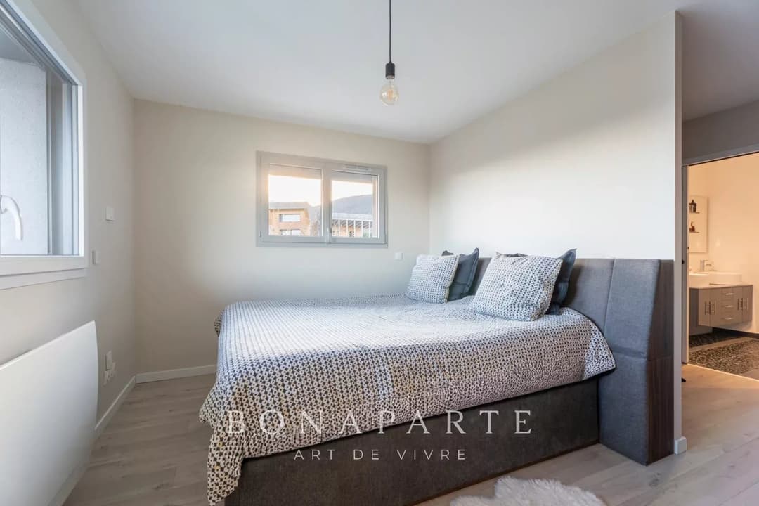 Divonne-les-Bains - Magnifique villa contemporaine avec piscine et vue Mont-Blanc - Photo 8