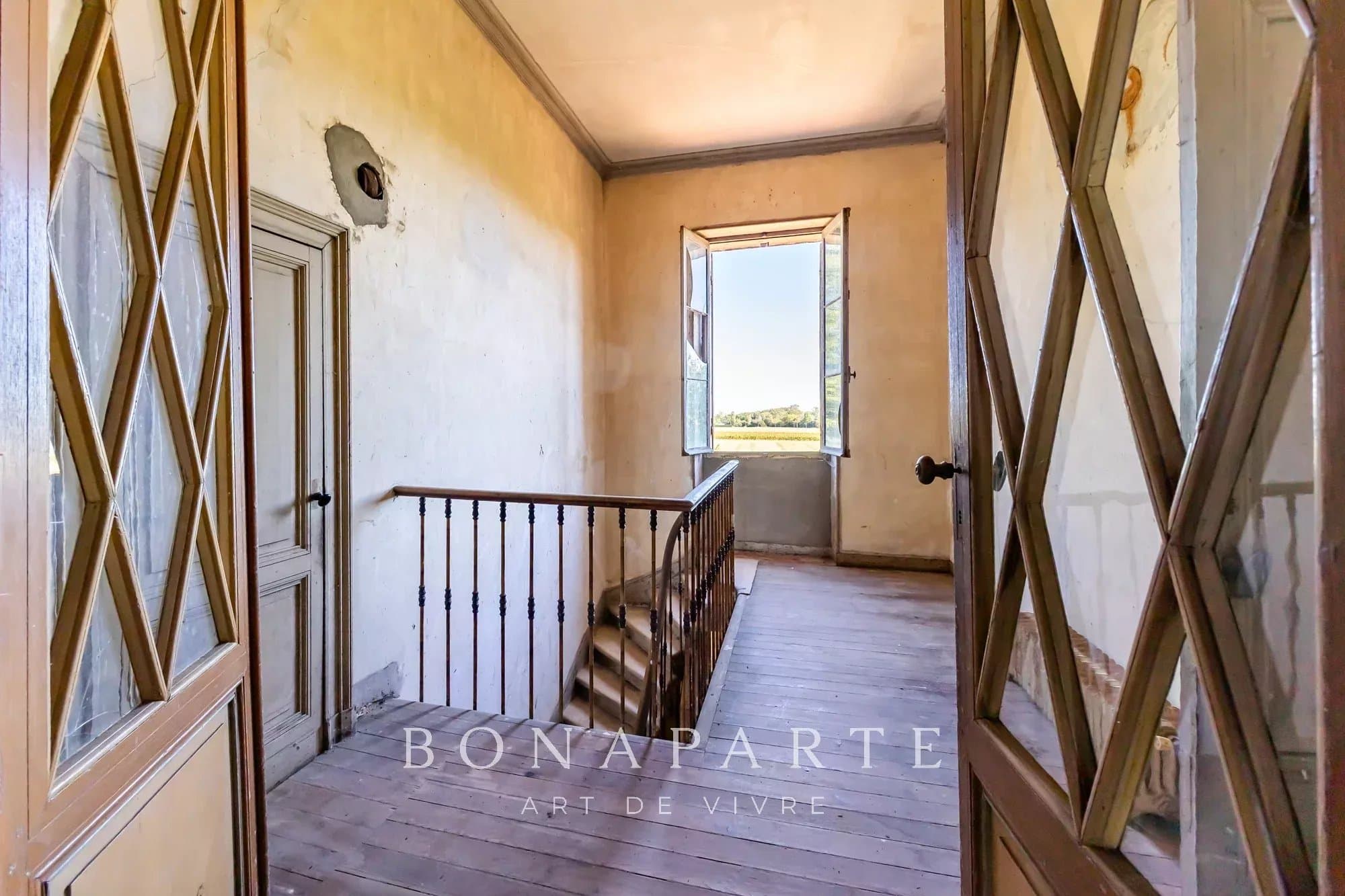 COUQUEQUES - CHATEAU DE 316 m², À RÉNOVER, À 25 MINUTES DES PLAGES OCEANES - Photo 10