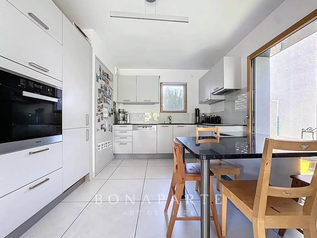 Prévessin-Moëns - Duplex 5 pièces 122 m² avec jardin privatif - Photo 5