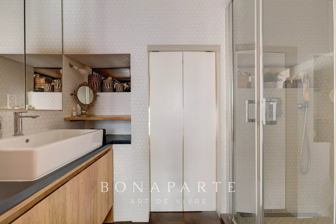 PARIS 3 - Deux pièces entiérement rénové - Photo 14