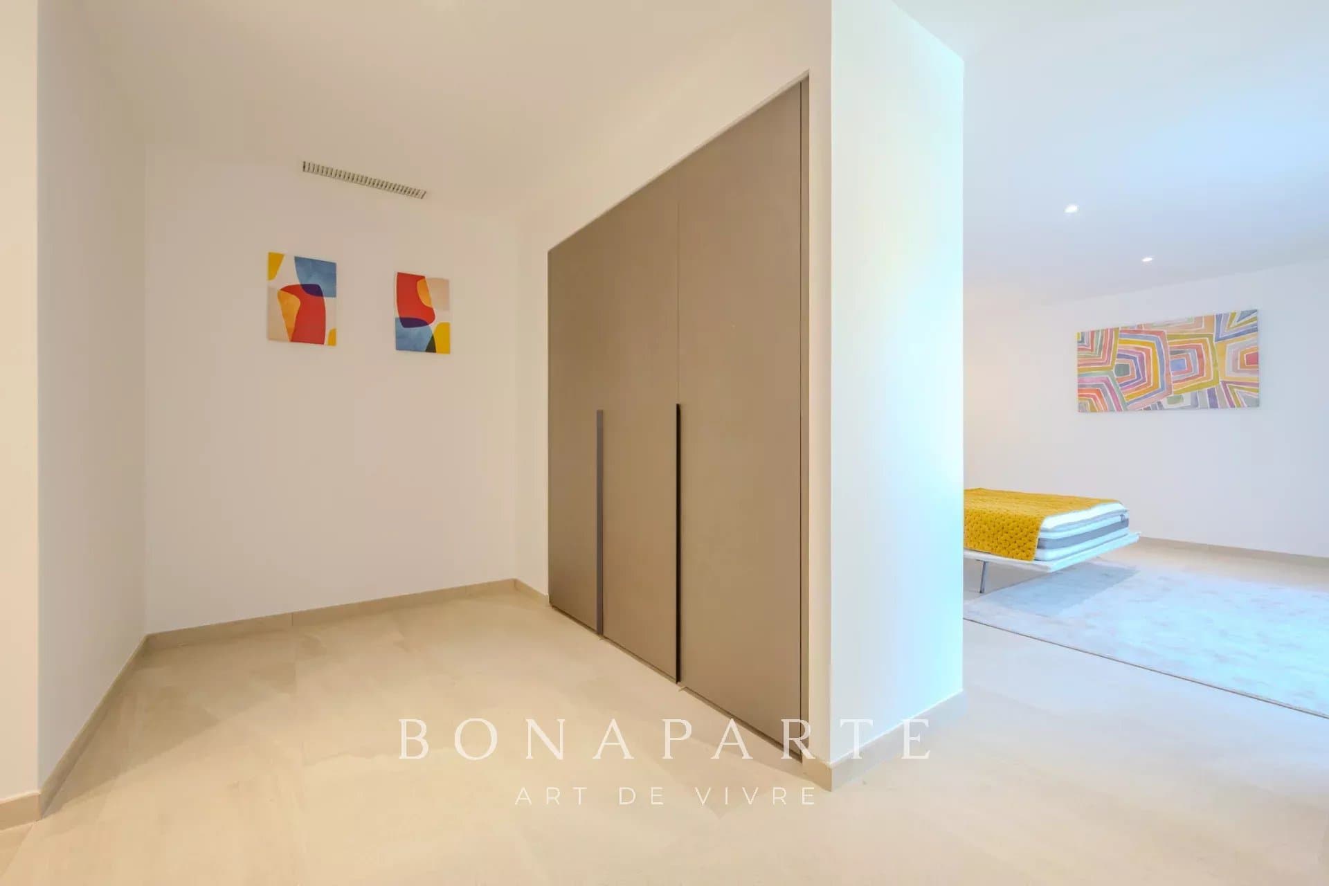 SAINT-TROPEZ GASSIN Exclusivité : Superbe villa-appartement en duplex avec vue mer exceptionnelle - Photo 29