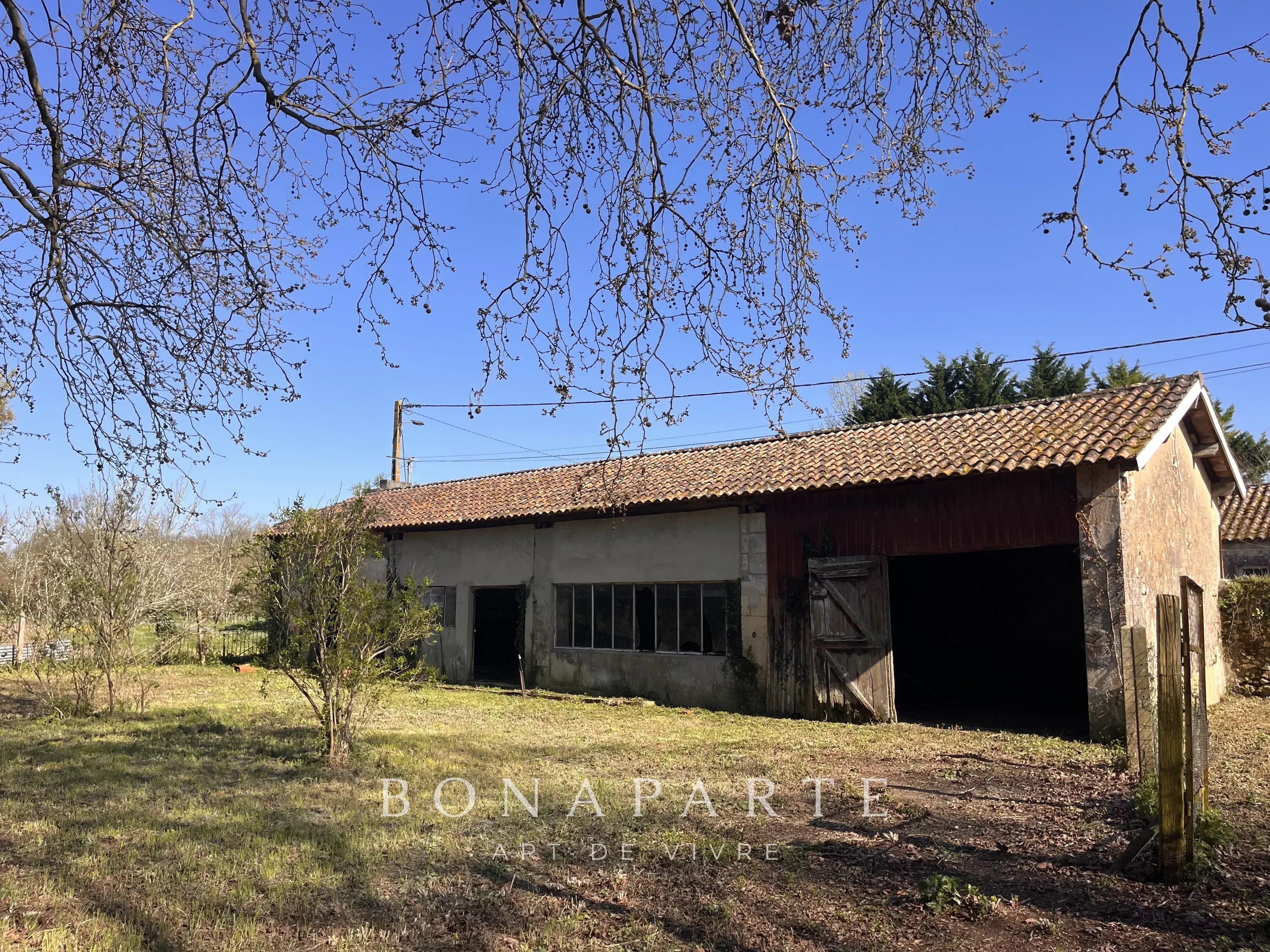 COUQUEQUES - CHATEAU DE 316 m², À RÉNOVER, À 25 MINUTES DES PLAGES OCEANES - Photo 5