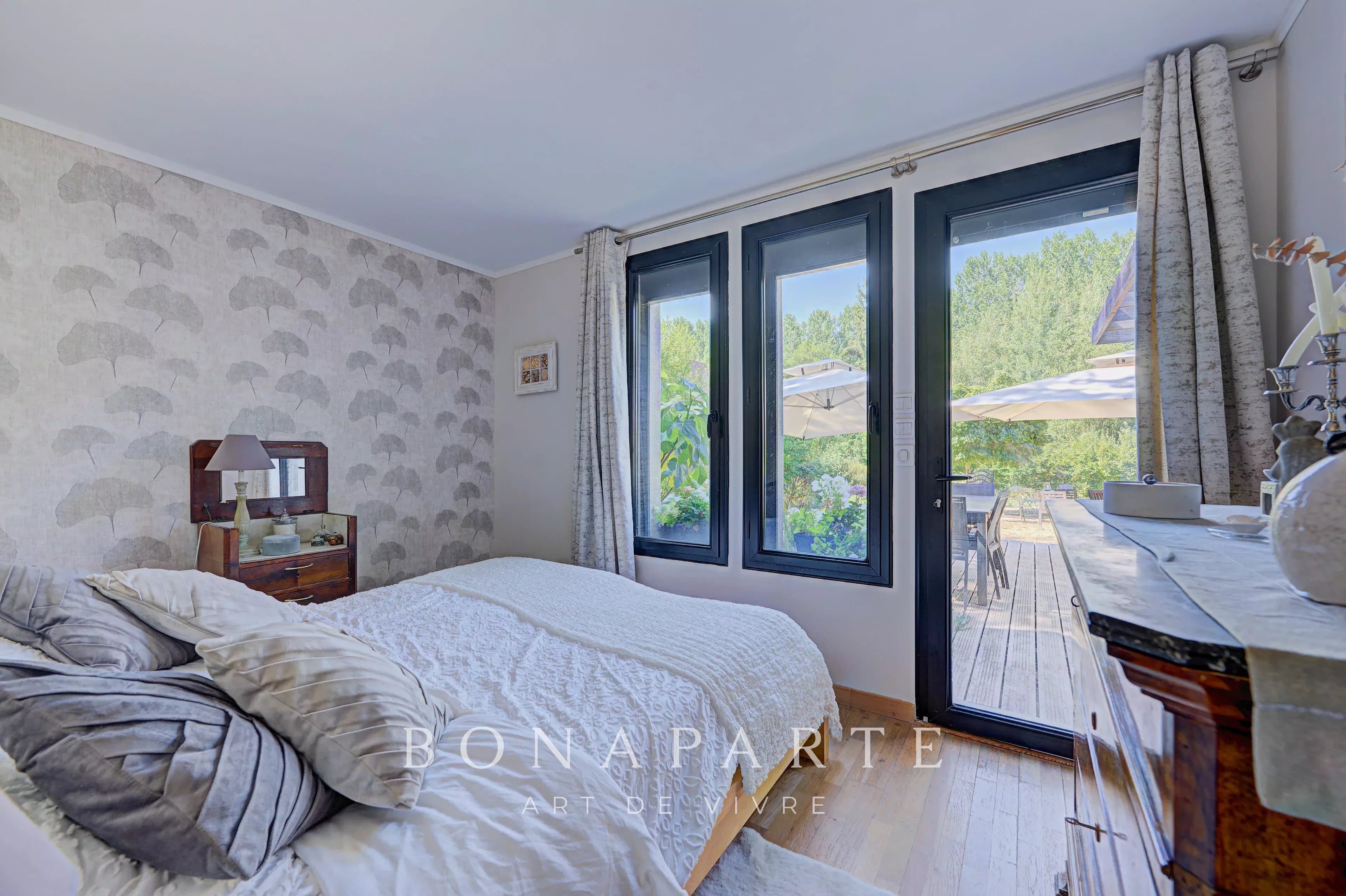 Maison d'architecte - 235 m² - ROCHEFORT-EN-YVELINES PROCHE - Photo 12