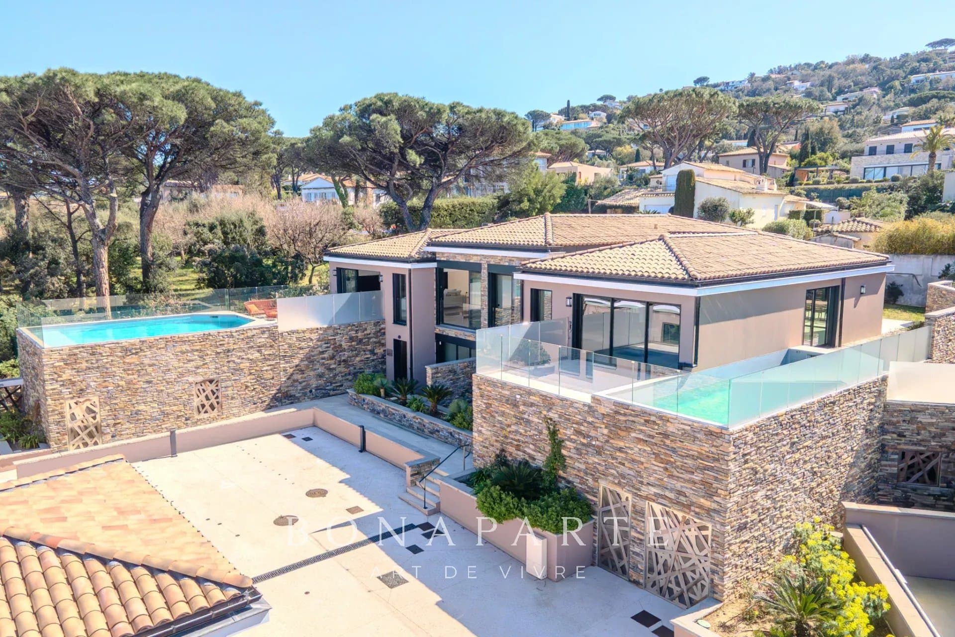 EXCLUSIVITE : Magnifique "villa appartement" en duplex avec magnifique vue mer - Photo 4