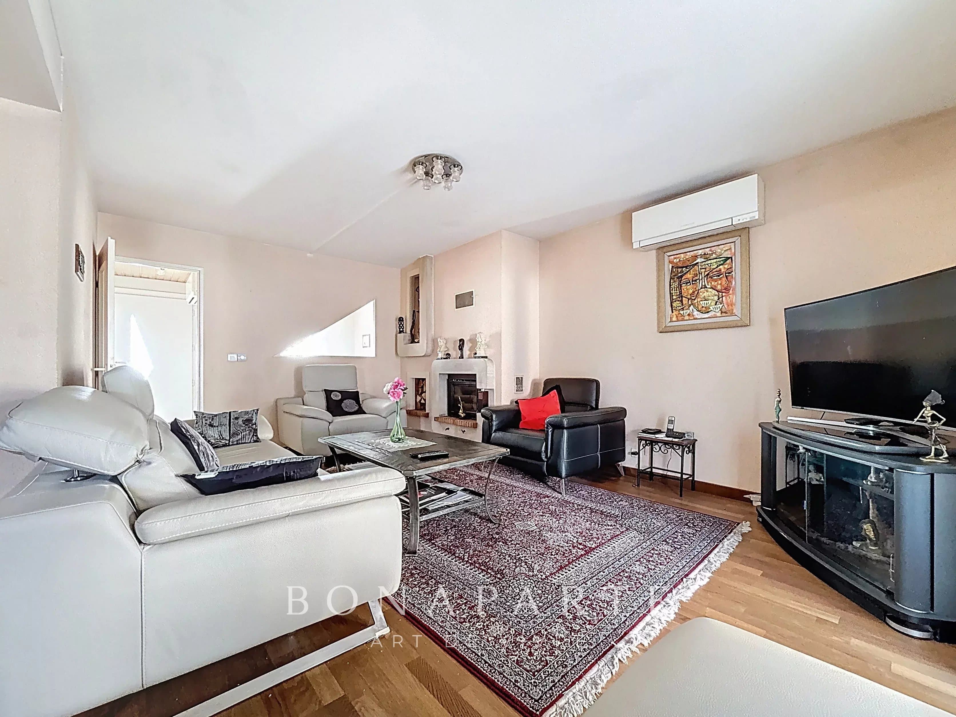 Échenevex - Maison familiale avec jardin - Photo 5