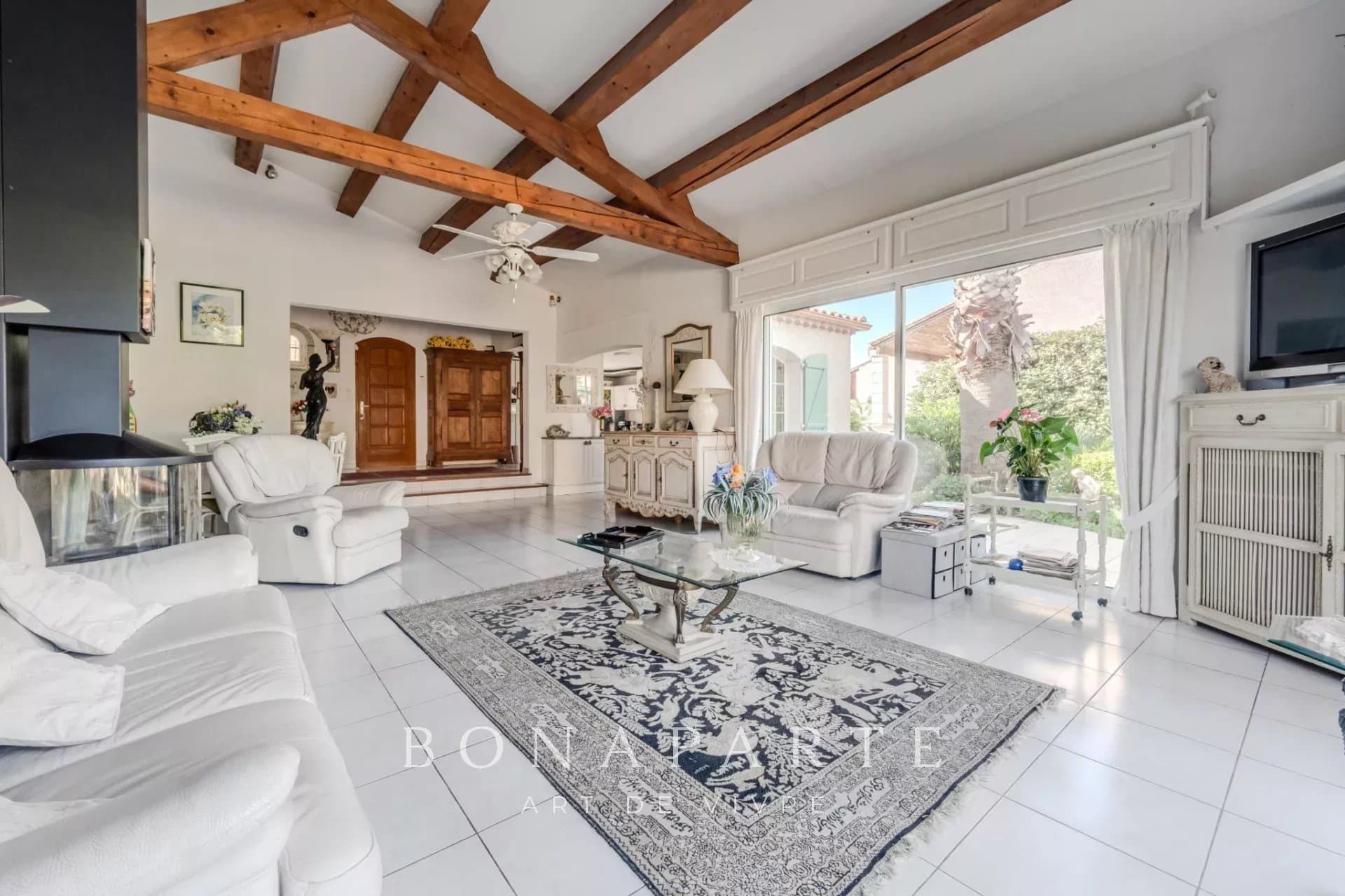 Maison familiale avec dépendance – Calme et beaux volumes au Grau d’Agde - Photo 1