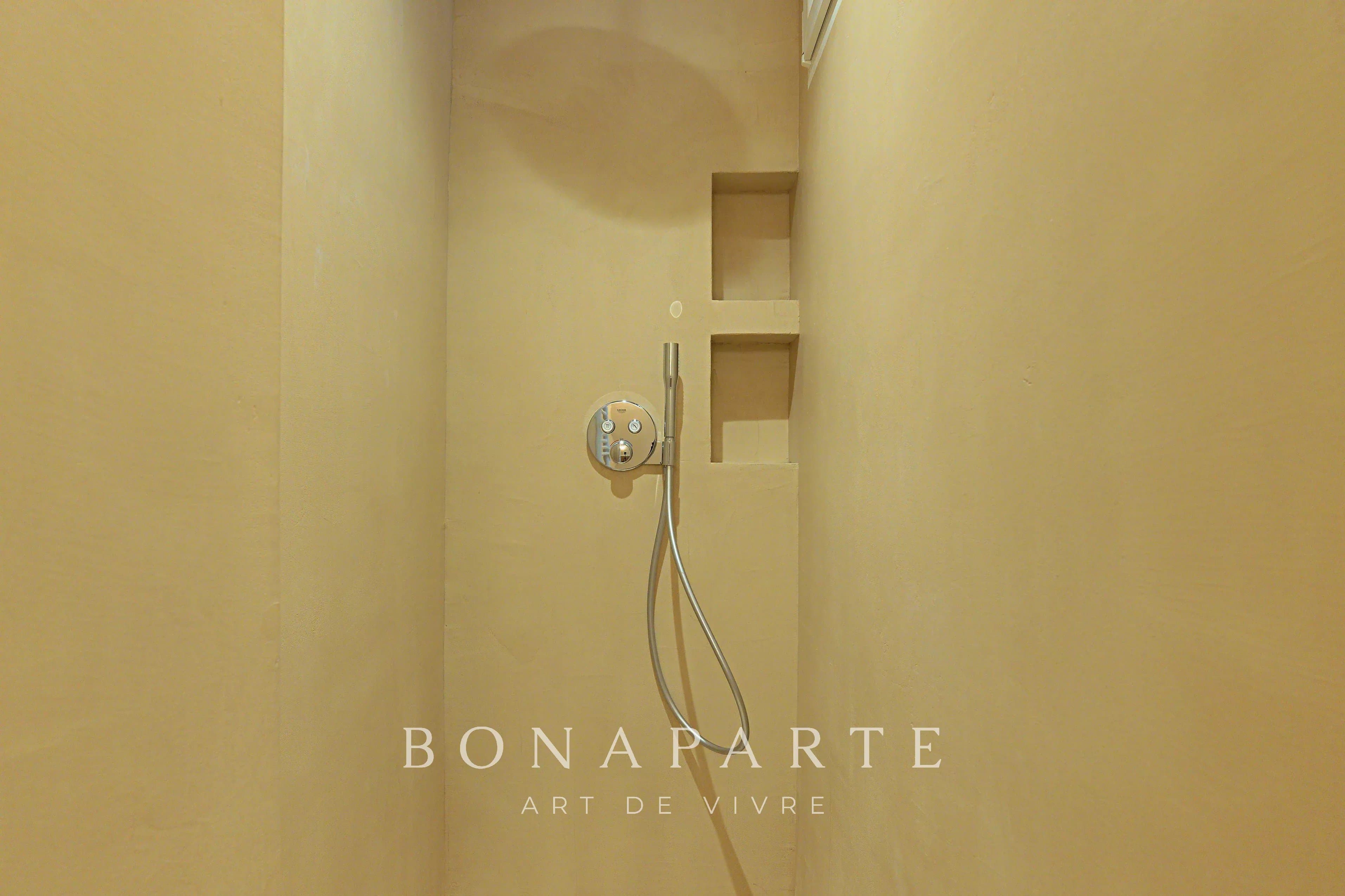 Appartement entièrement rénové par architecte - Photo 26