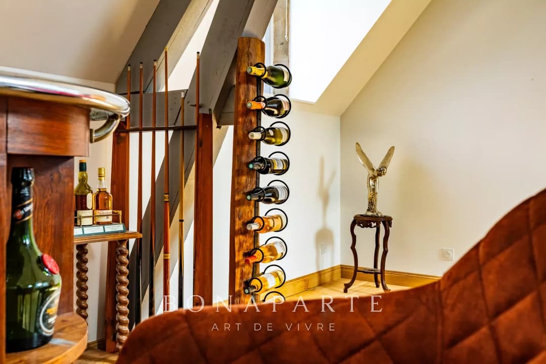 Charme et Art de Vivre à la Française : magnifique Maison de Maître en plein cœur de village - Photo 16