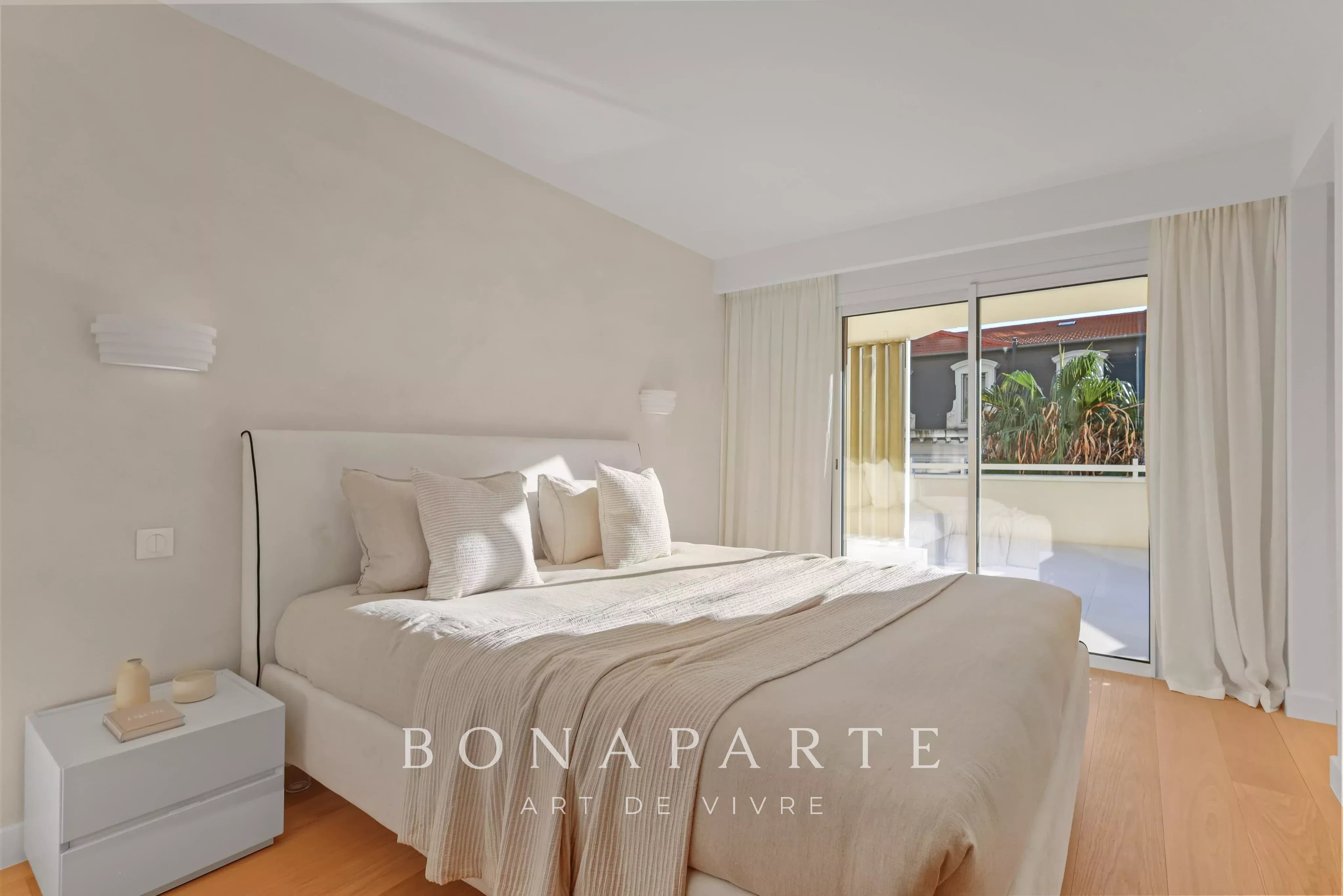 CANNES  - SUPERBE T4 - AVEC TERRASSE DE 75  M² - Photo 5