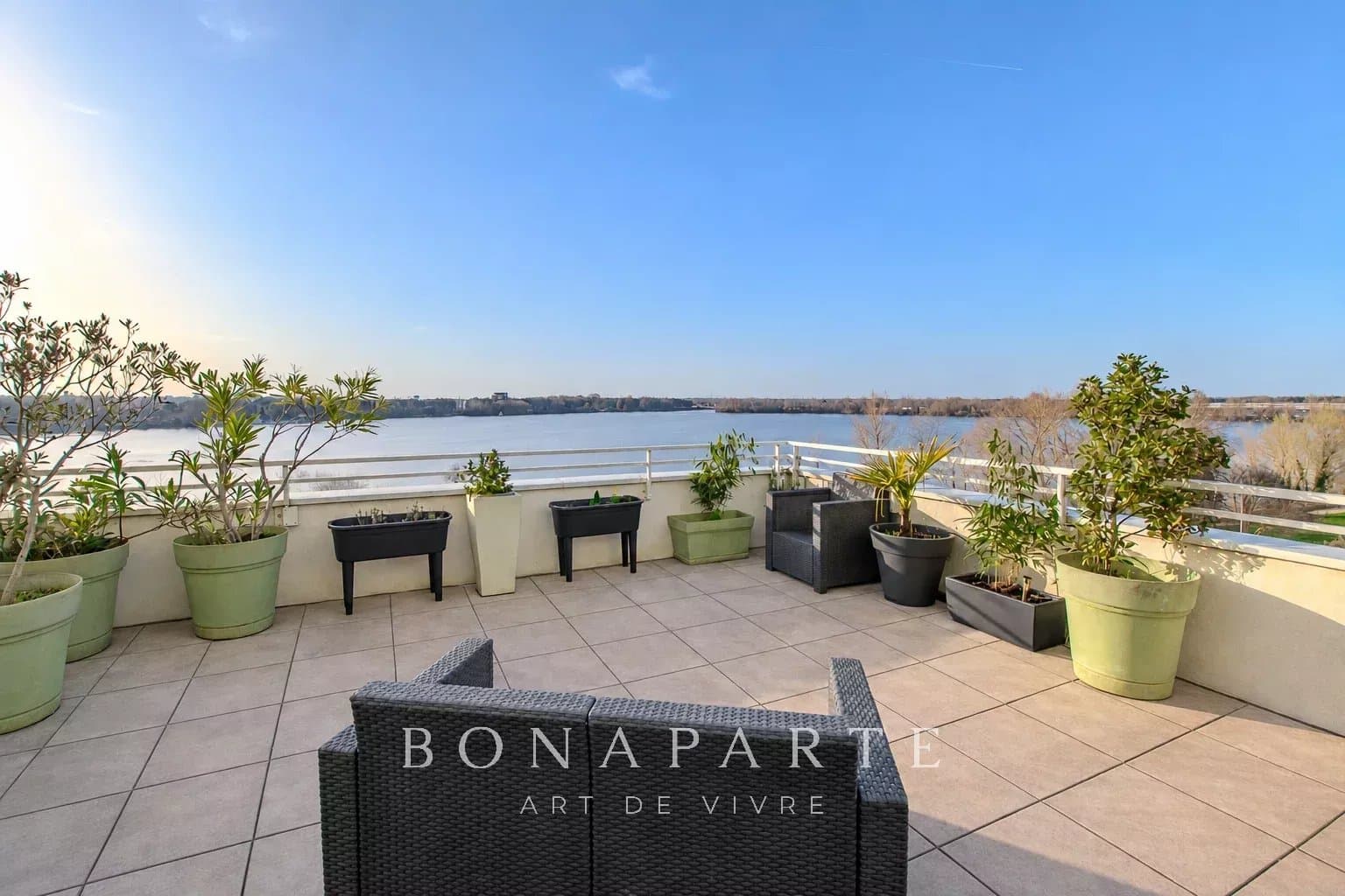 BORDEAUX - DUPLEX 5 PIÈCES TERRASSE VUE LAC PREMIÈRE LIGNE - Photo 1