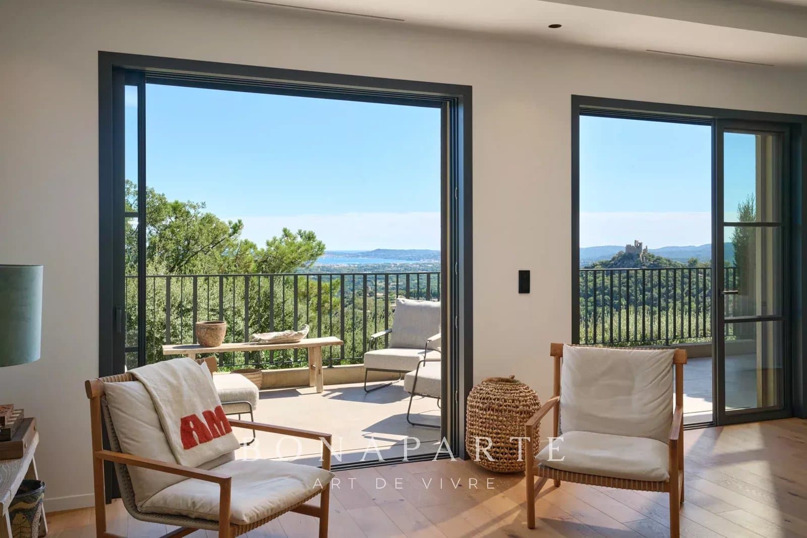 GRIMAUD - VILLA CONTEMPORAINE - VUE MER ET CHATEAU - Photo 9