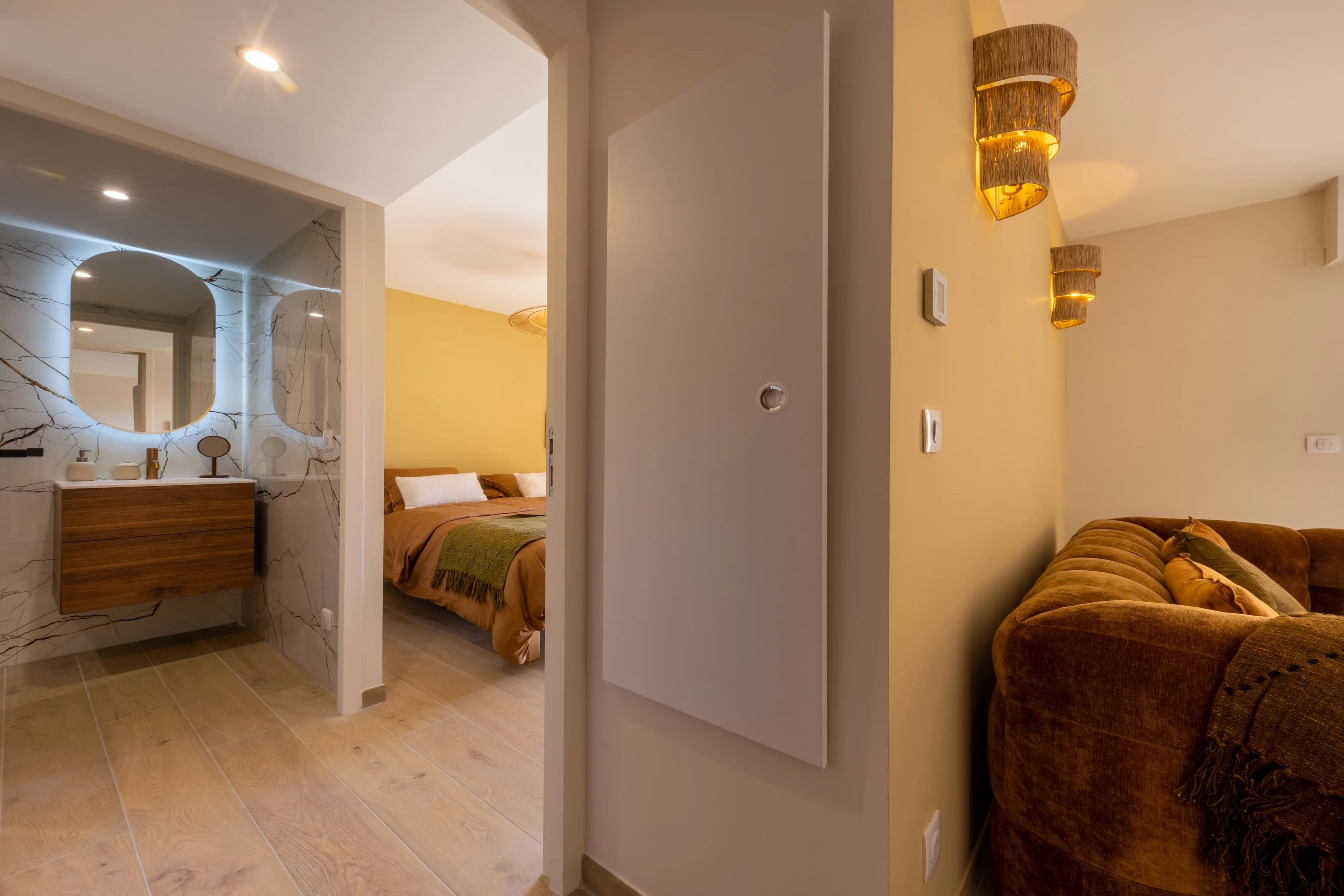 VUE MER PANORAMIQUE : Duplex d’exception de 60 m² pieds dans l’eau avec jardin privatif de 36 m² - Photo 11