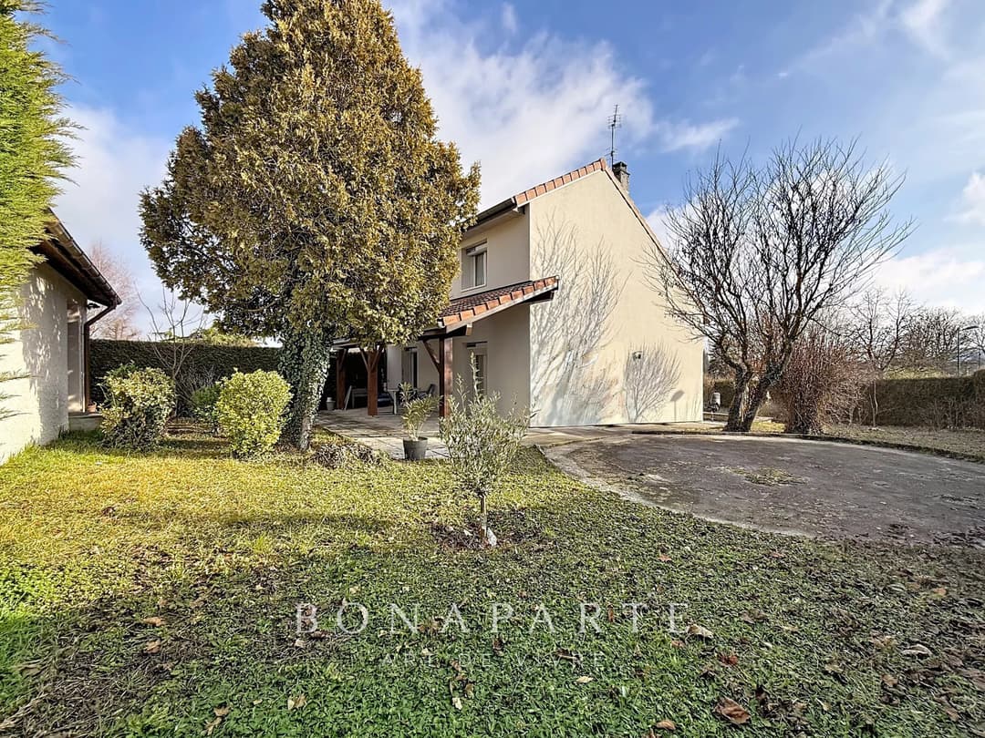 Échenevex - Maison familiale avec jardin - Photo 17