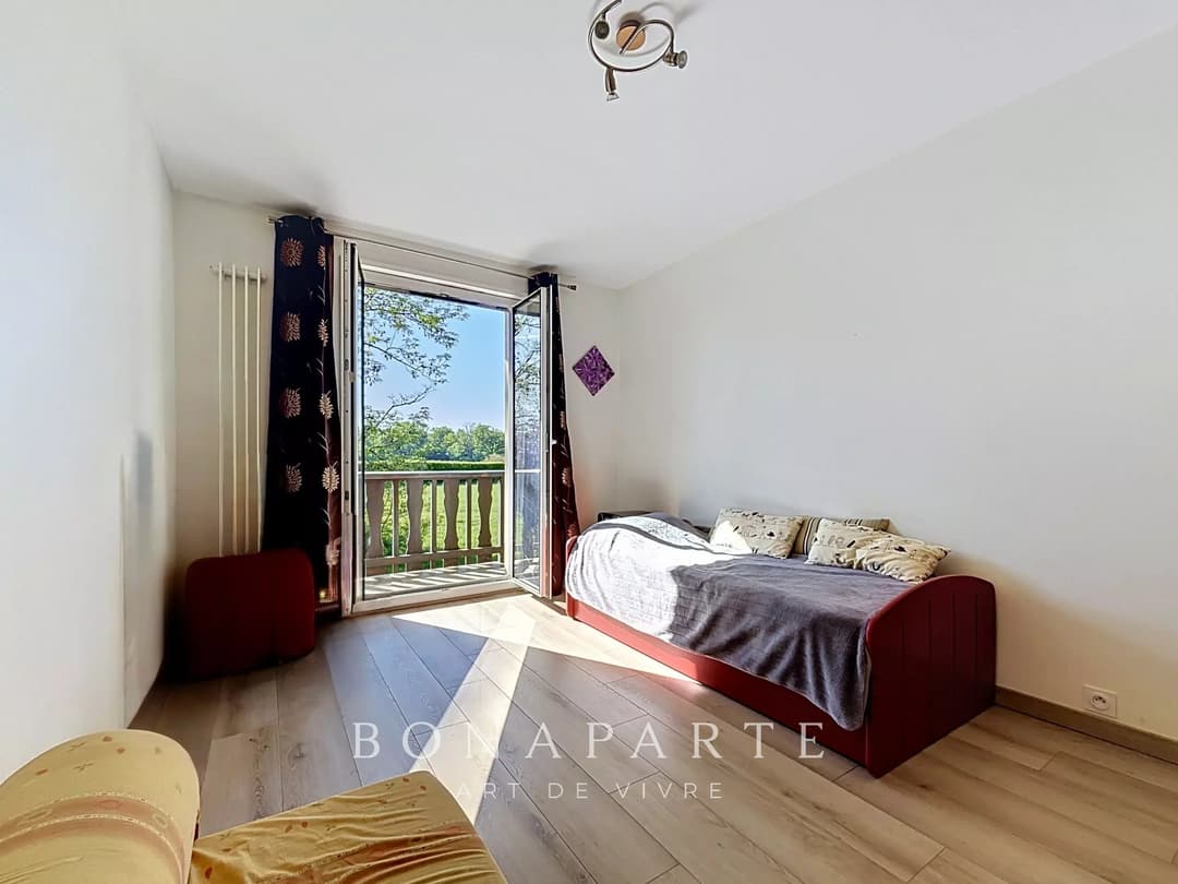 PRÉVESSIN-MOËNS - Appartement T4 - Cadre verdoyant, proximité de Genève - Photo 8