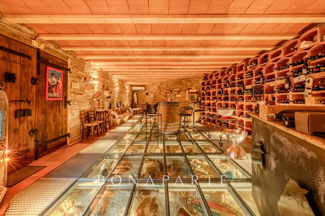 NÎMES - VILLA CONTEMPORAINE AVEC PISCINE ET GRAND GARAGE - Photo 11