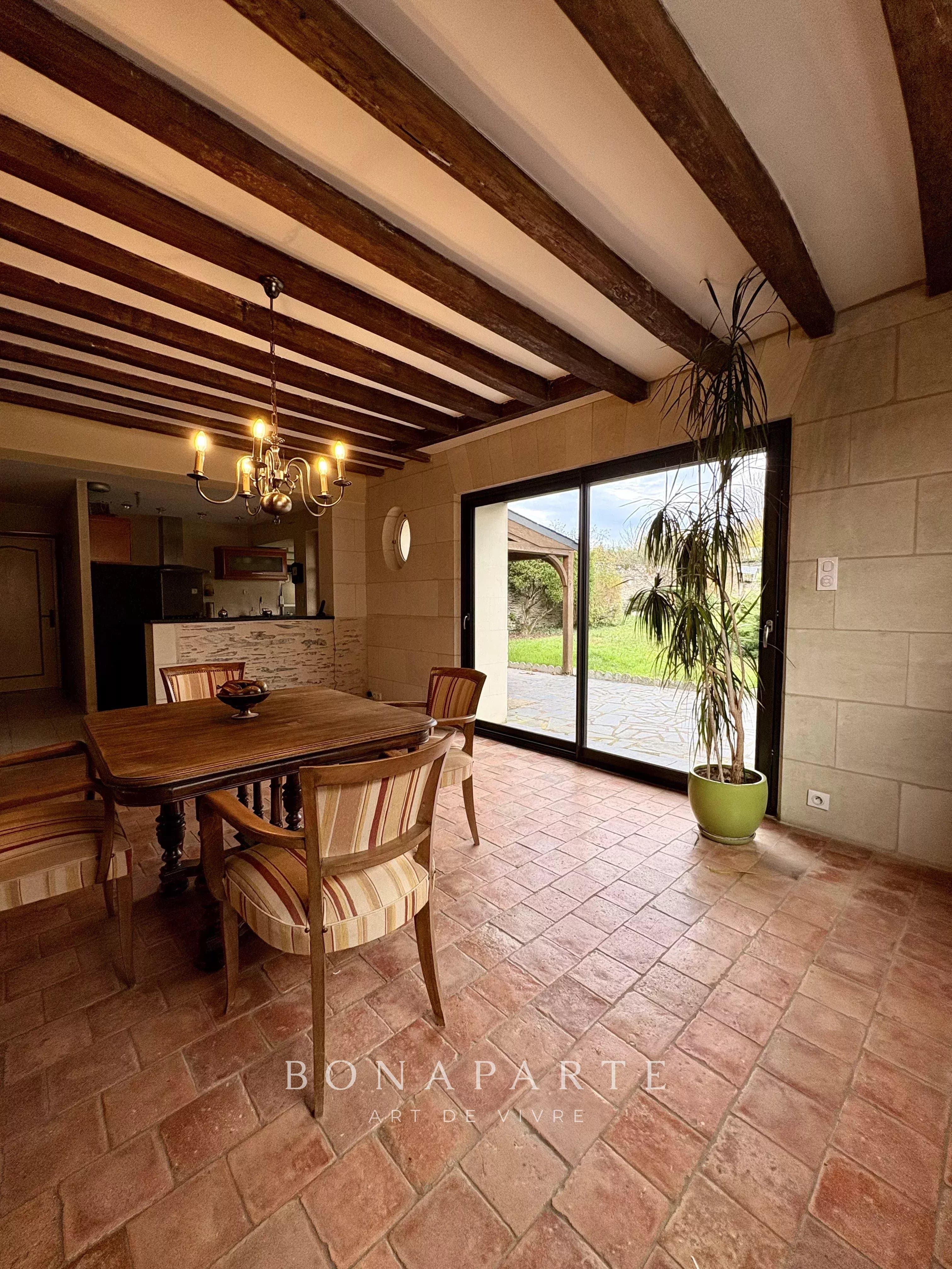 CORNÉ – MAISON DE MAÎTRE AUTHENTIQUE – LA DOUCEUR D’UN ART DE VIVRE - Photo 9