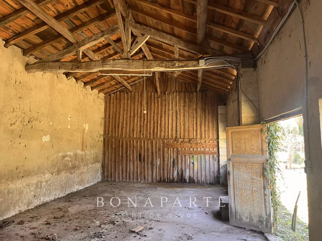 COUQUEQUES - CHATEAU DE 316 m², À RÉNOVER, À 25 MINUTES DES PLAGES OCEANES - Photo 6