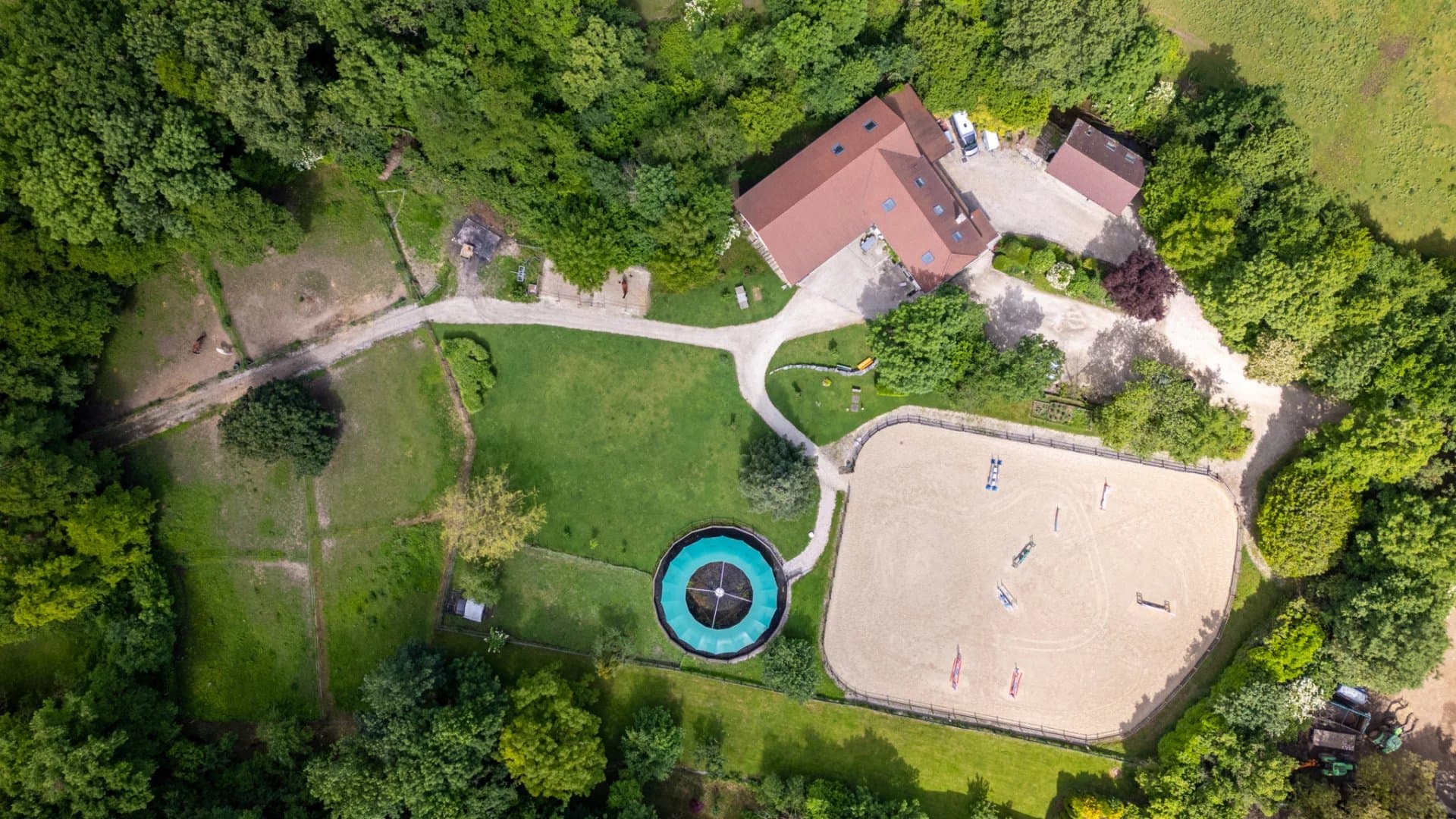 SAINT-GENIS-POUILLY - DOMAINE ÉQUESTRE PRIVÉ – AUX PORTES DE GENÈVE - Photo 17