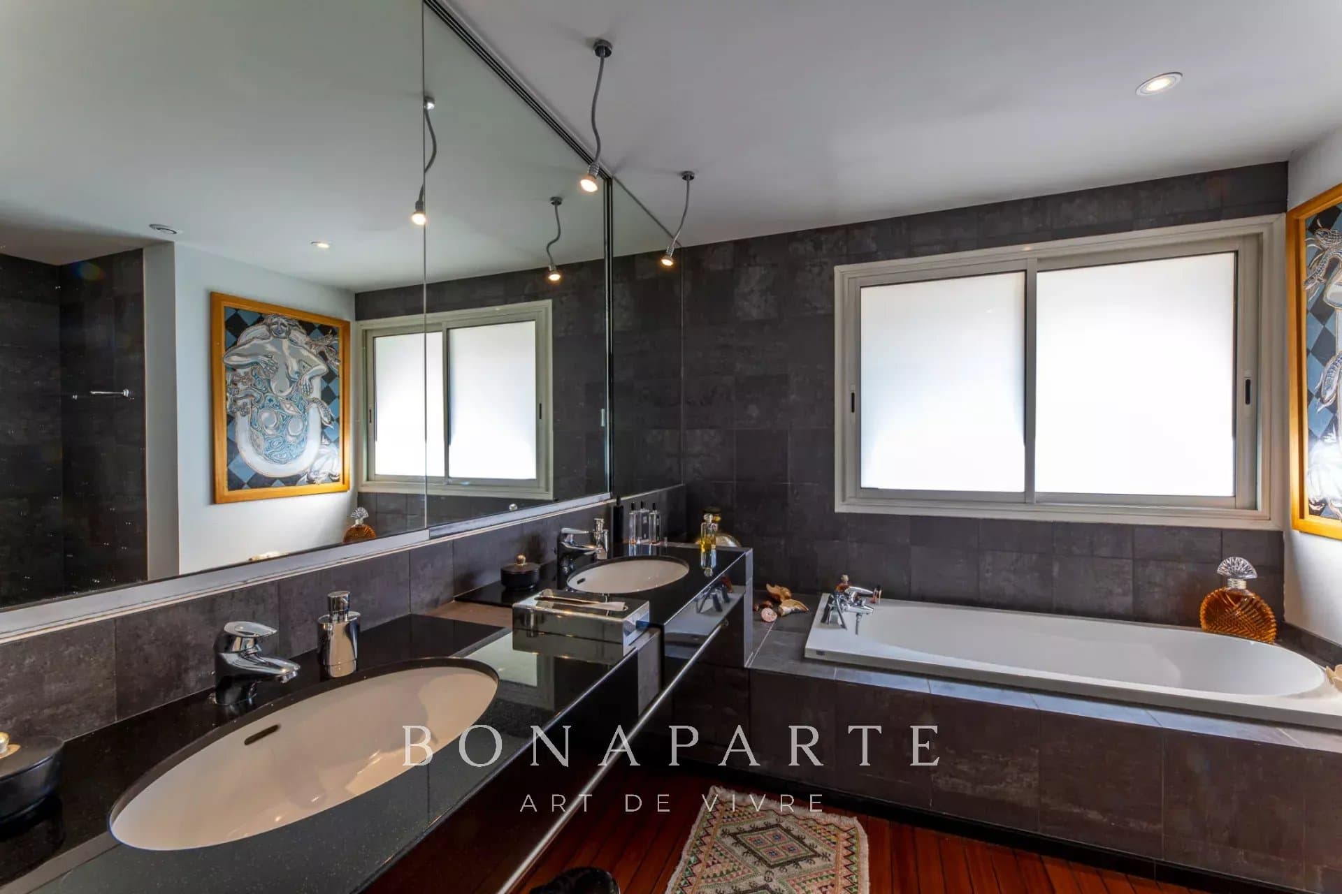 Haut d’Idron – Maison d’architecte, lumière & lignes pures - Photo 8